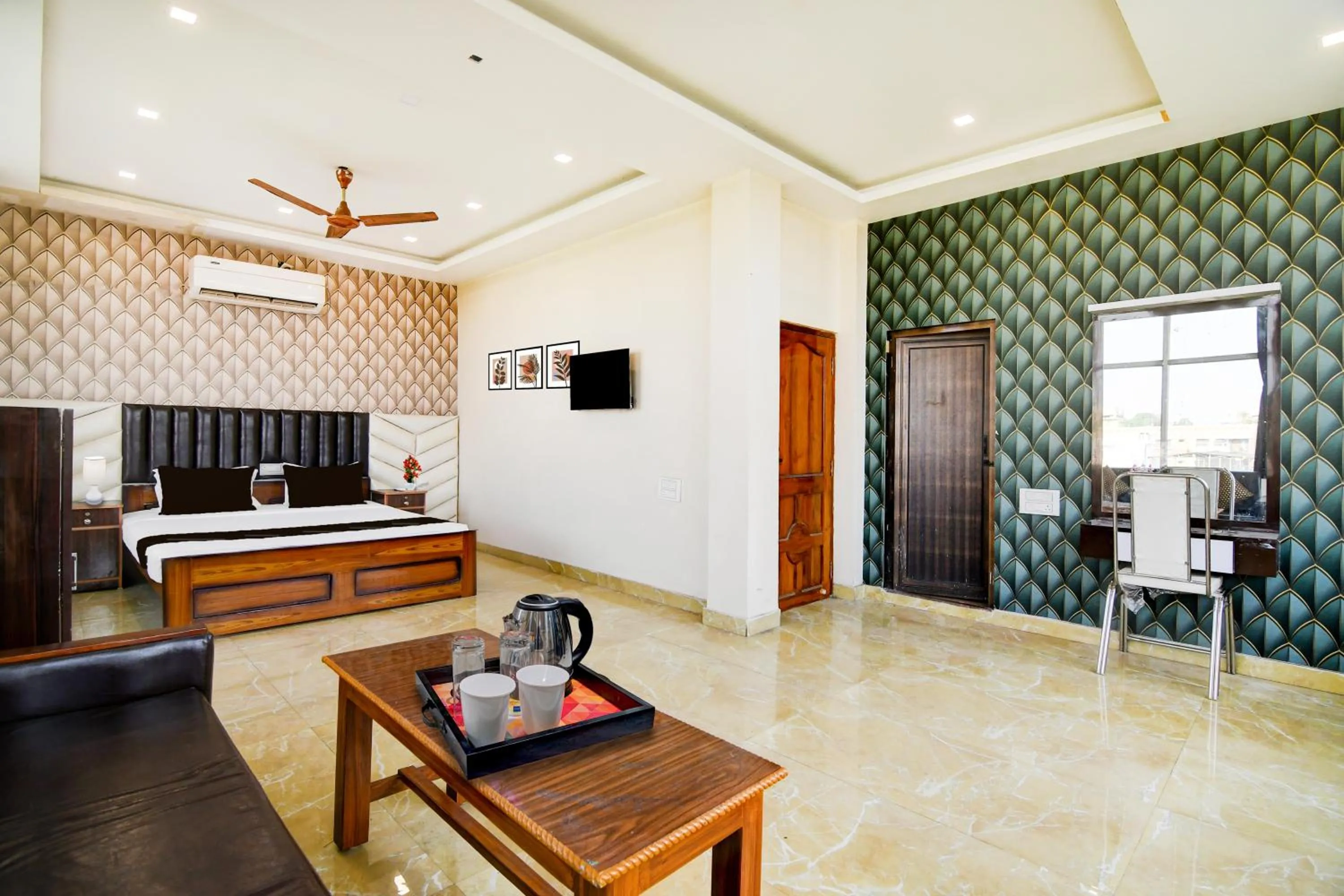 Bedroom in Hotel O Kolkata Padmapukur Lake