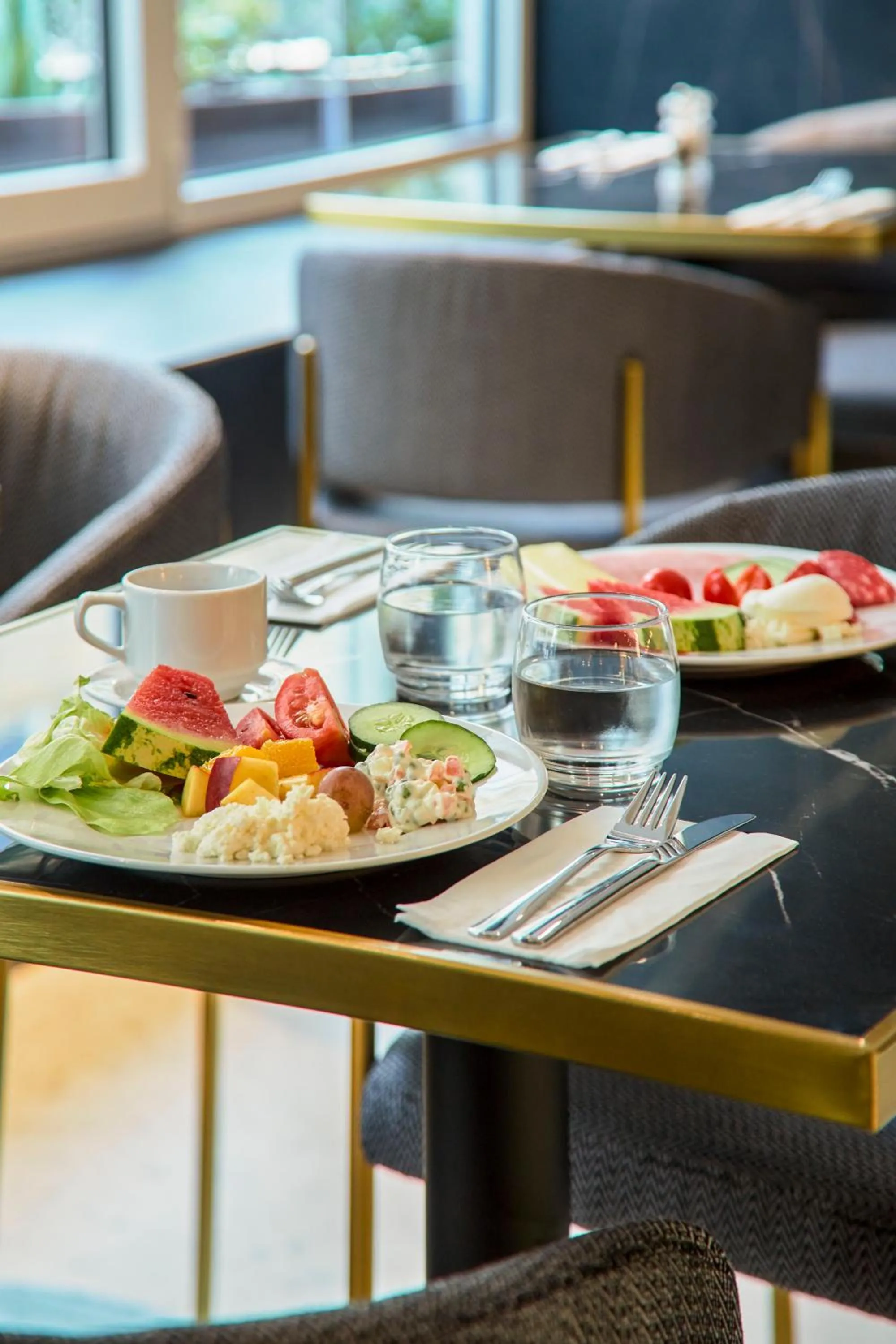 Restaurant/places to eat in Novotel Malta Sliema