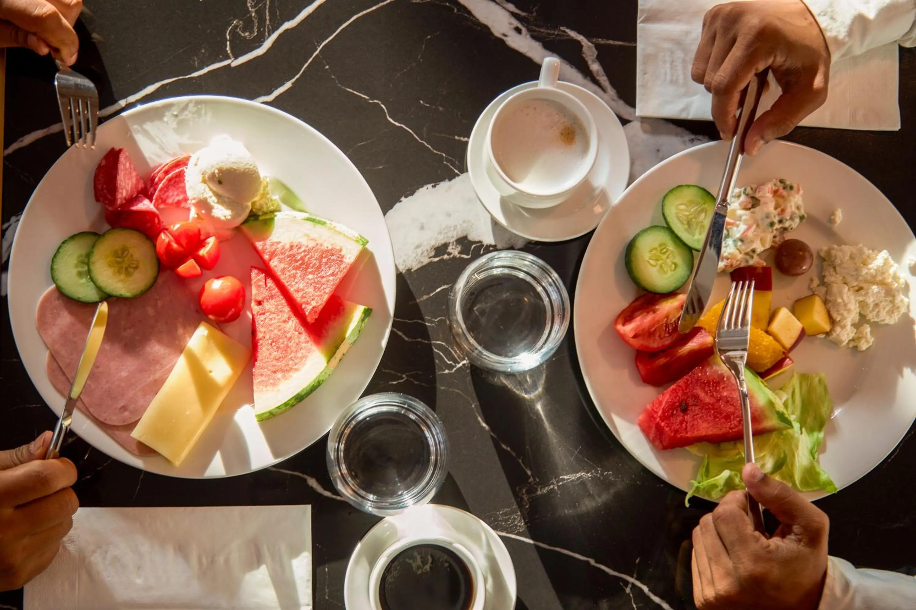 Restaurant/places to eat in Novotel Malta Sliema