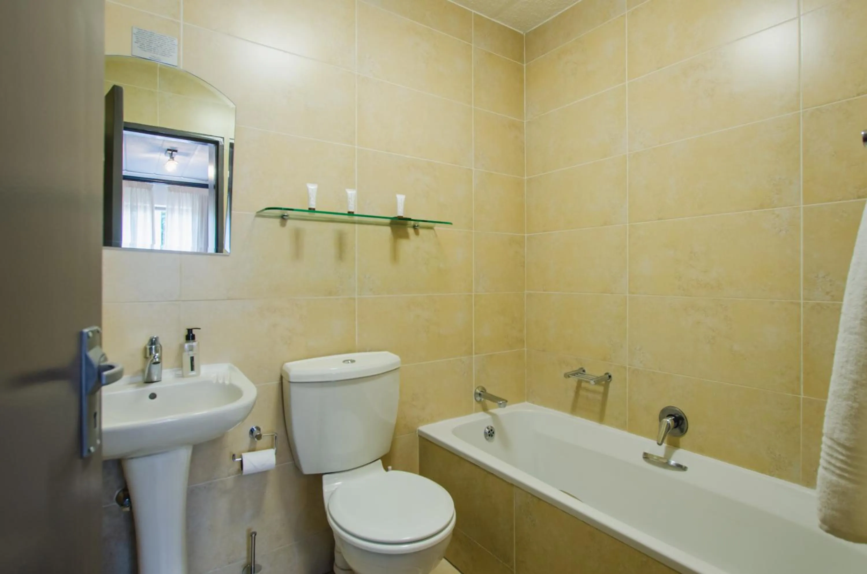 Shower in Melrose Corner Self-Catering Hotel Apartments
