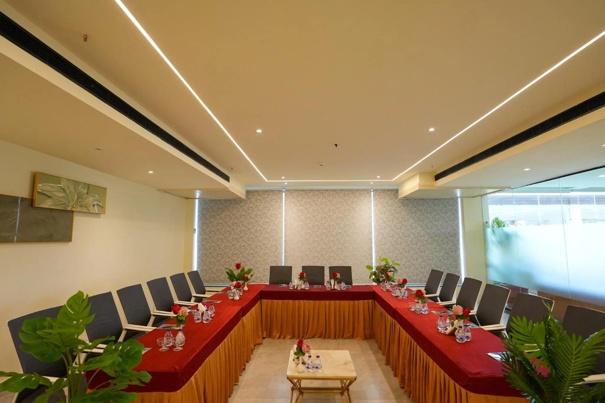 Town Square Suites