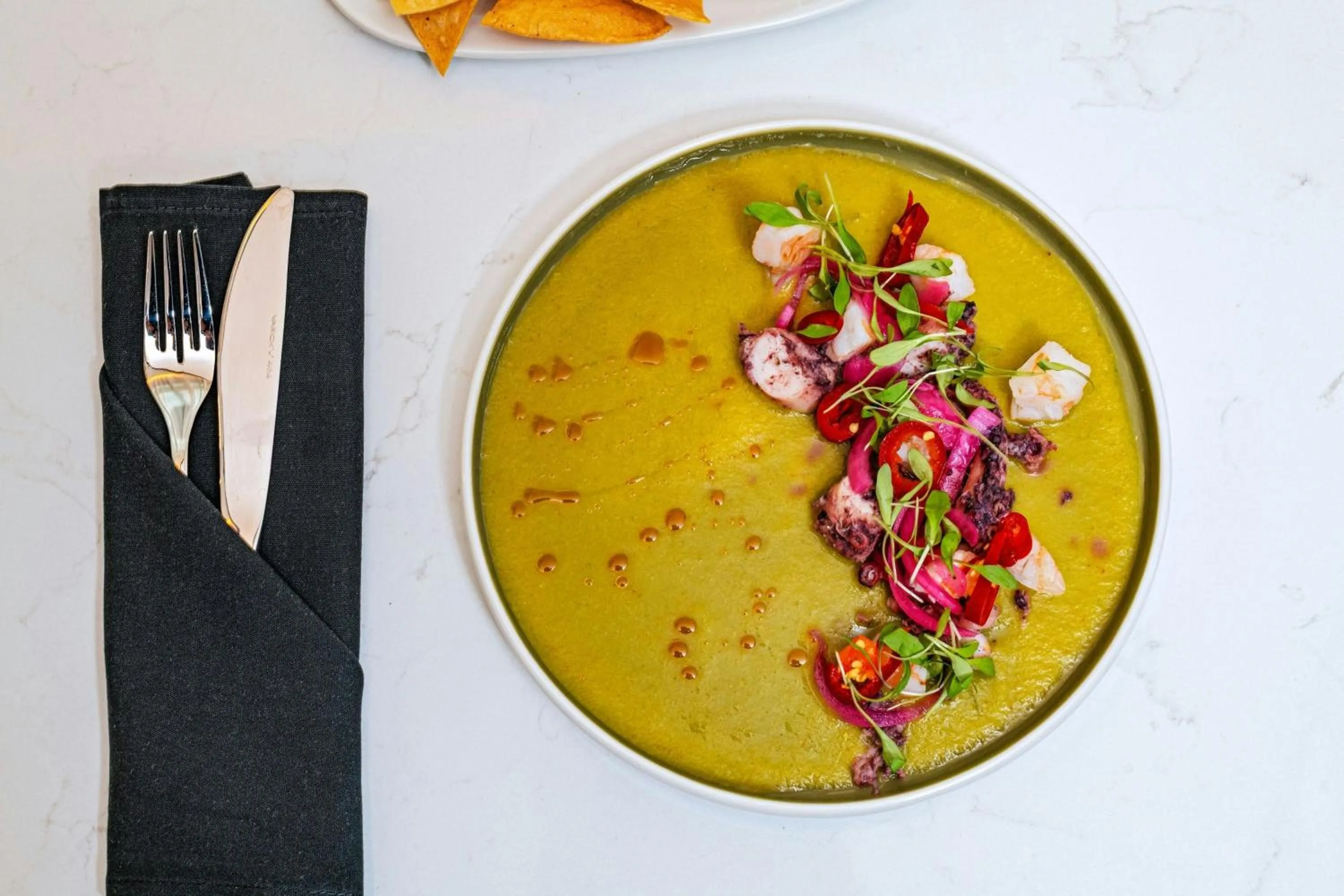 Lounge or bar in AC Hotel by Marriott Phoenix North Norterra