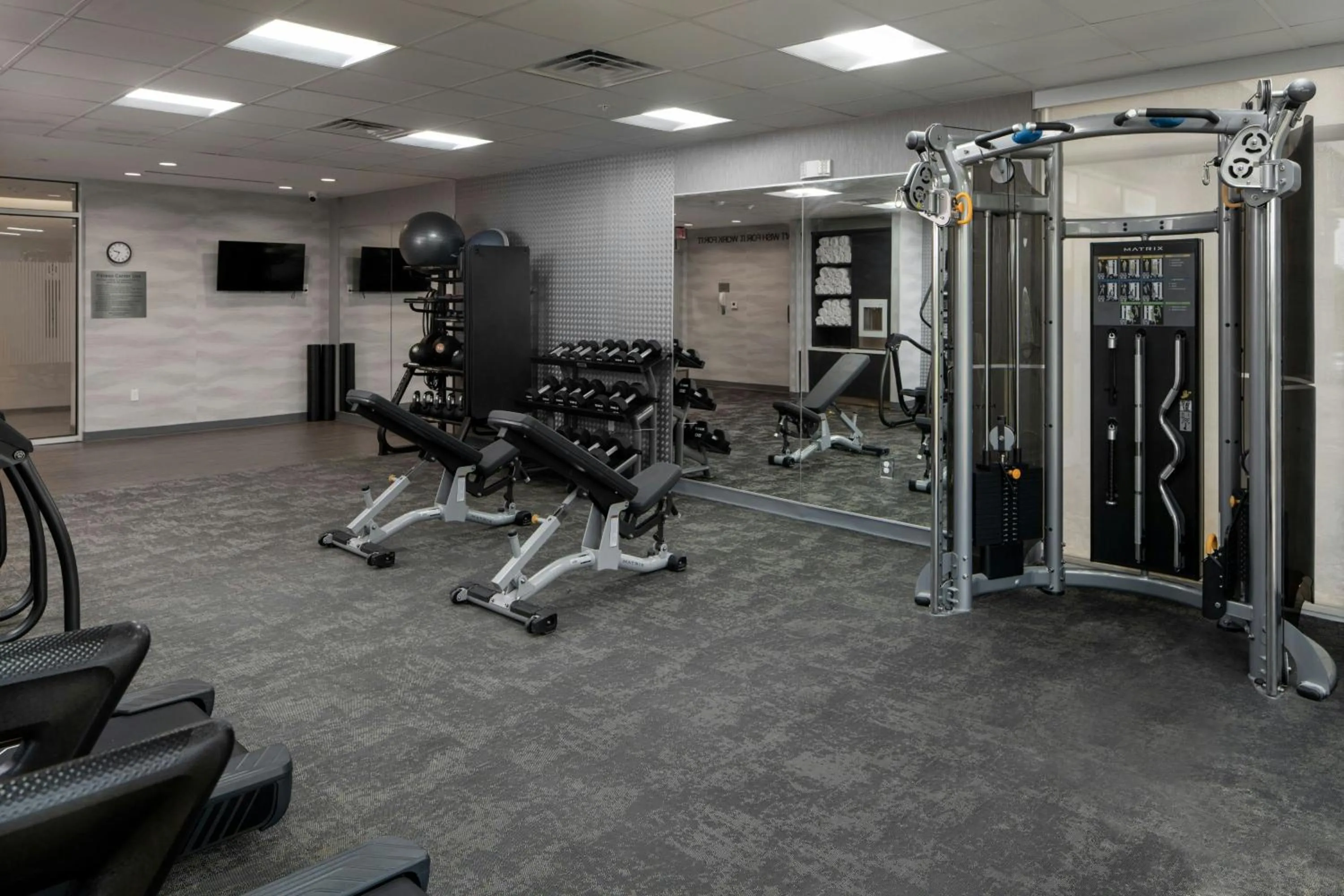 Fitness centre/facilities in Fairfield Inn & Suites by Marriott Foley