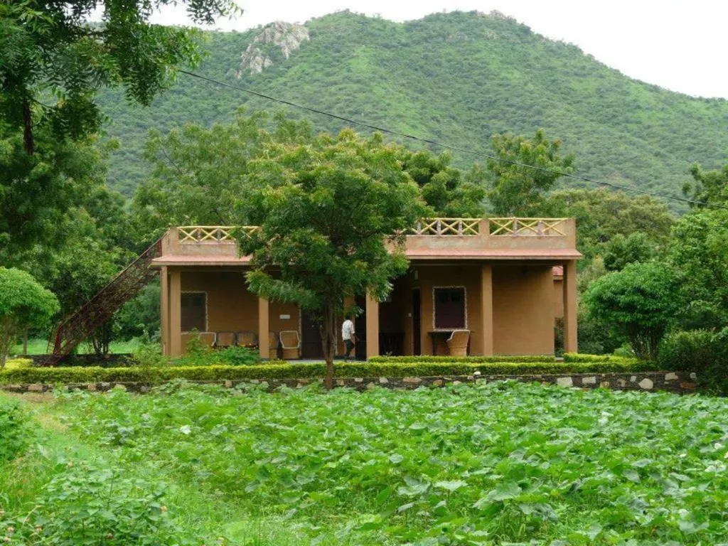 Facade/entrance in Krishna Ranch