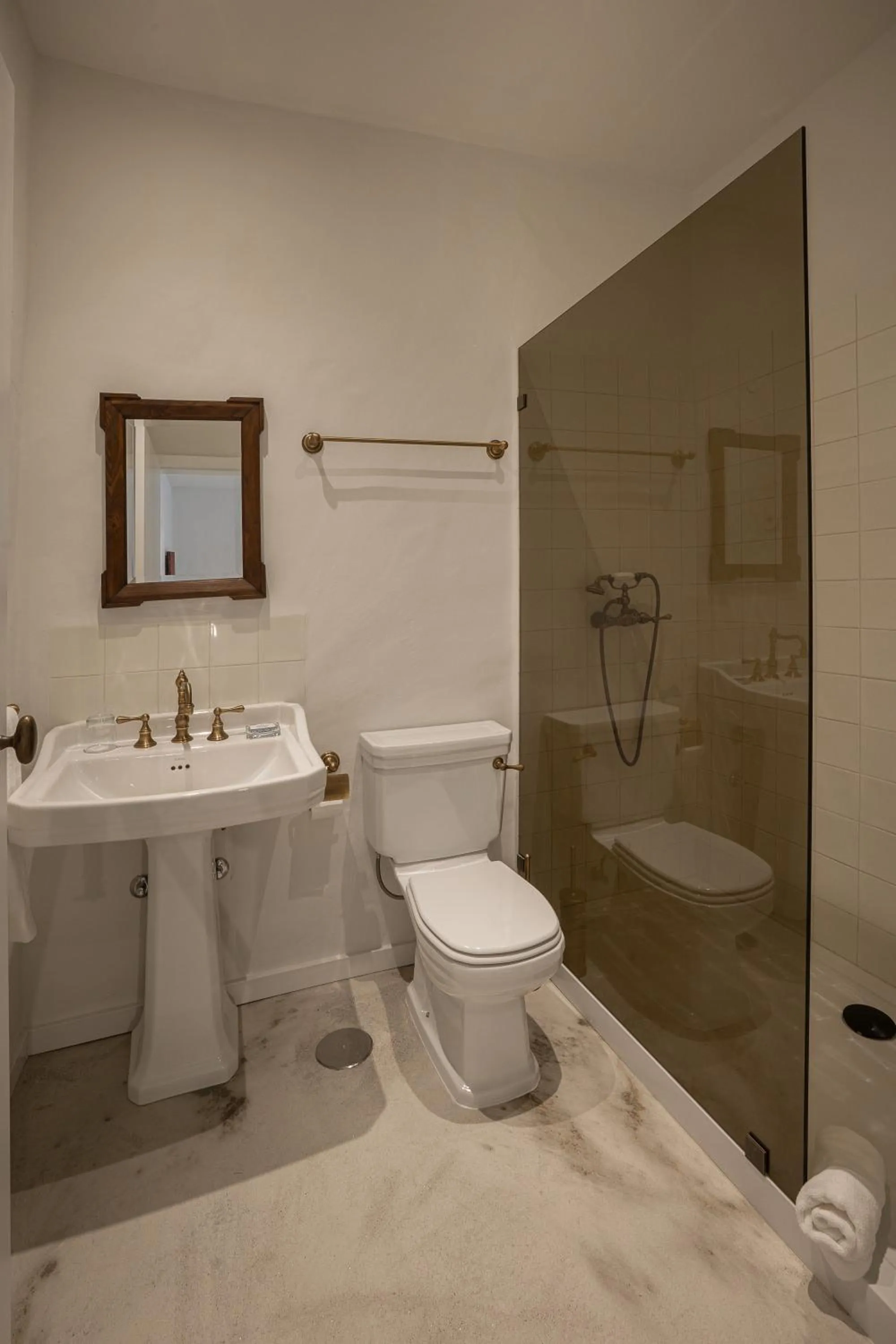 Shower in CasaNova Farmhouse