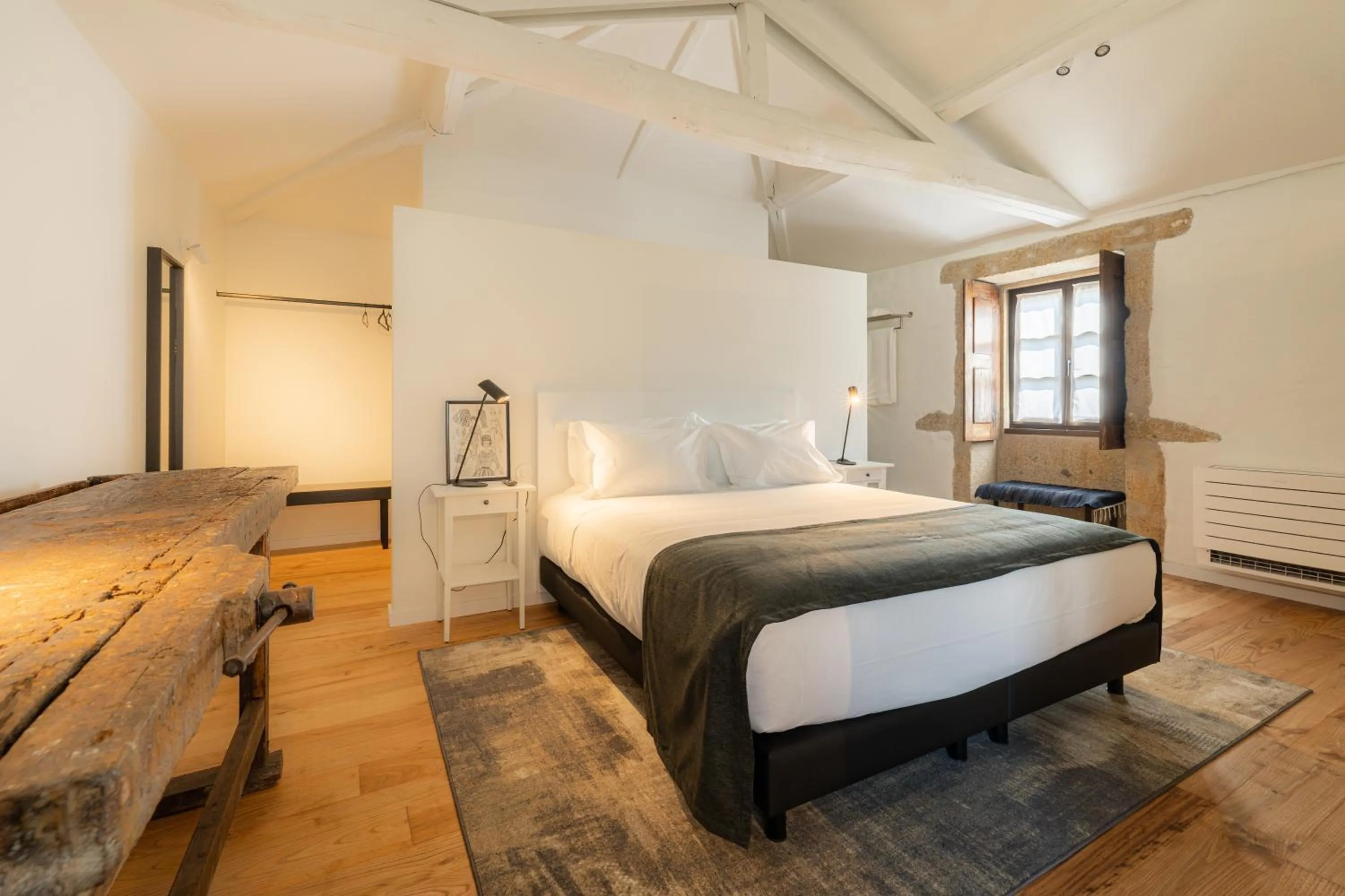 Bed in CasaNova Farmhouse