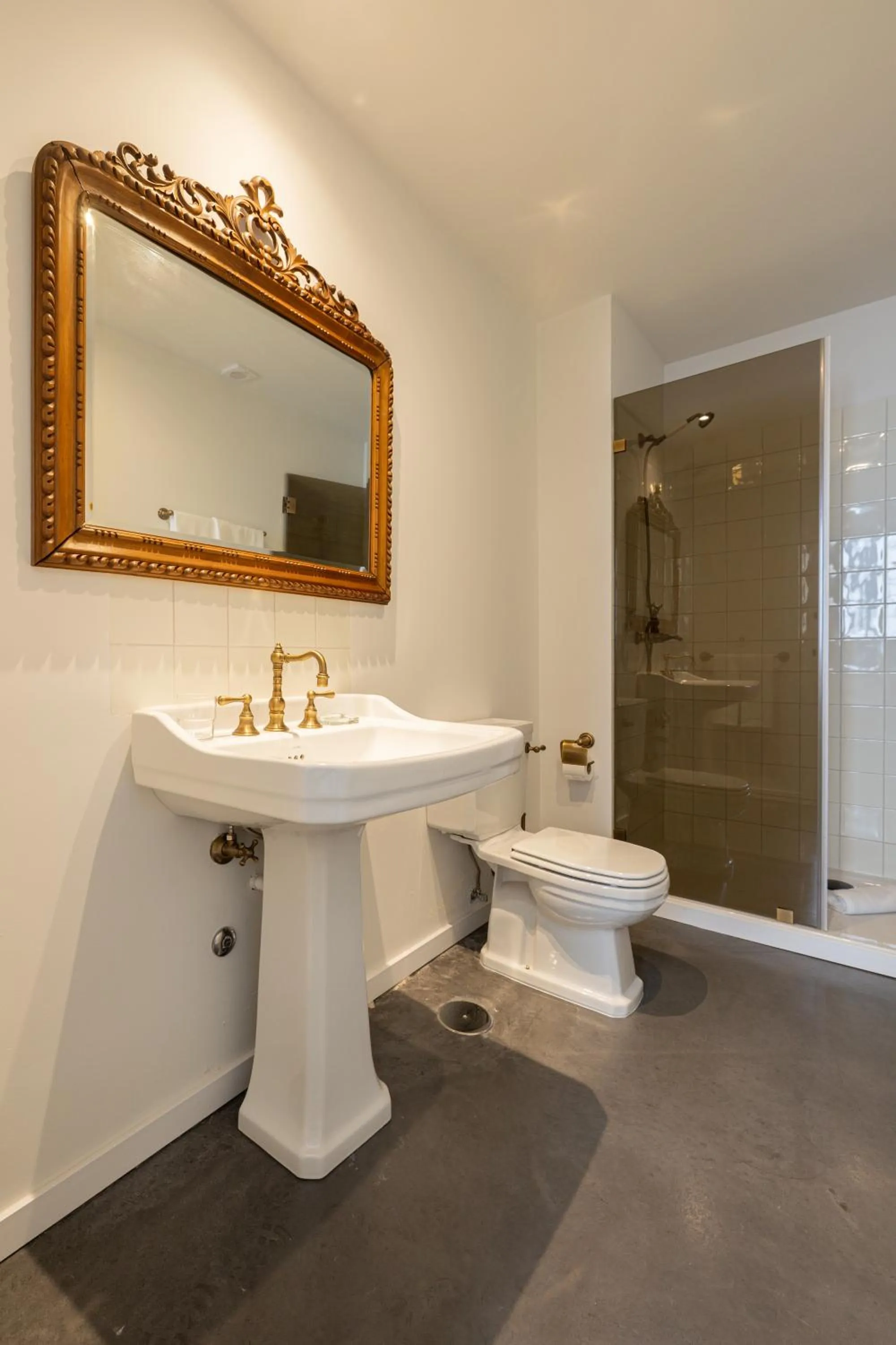 Toilet in CasaNova Farmhouse