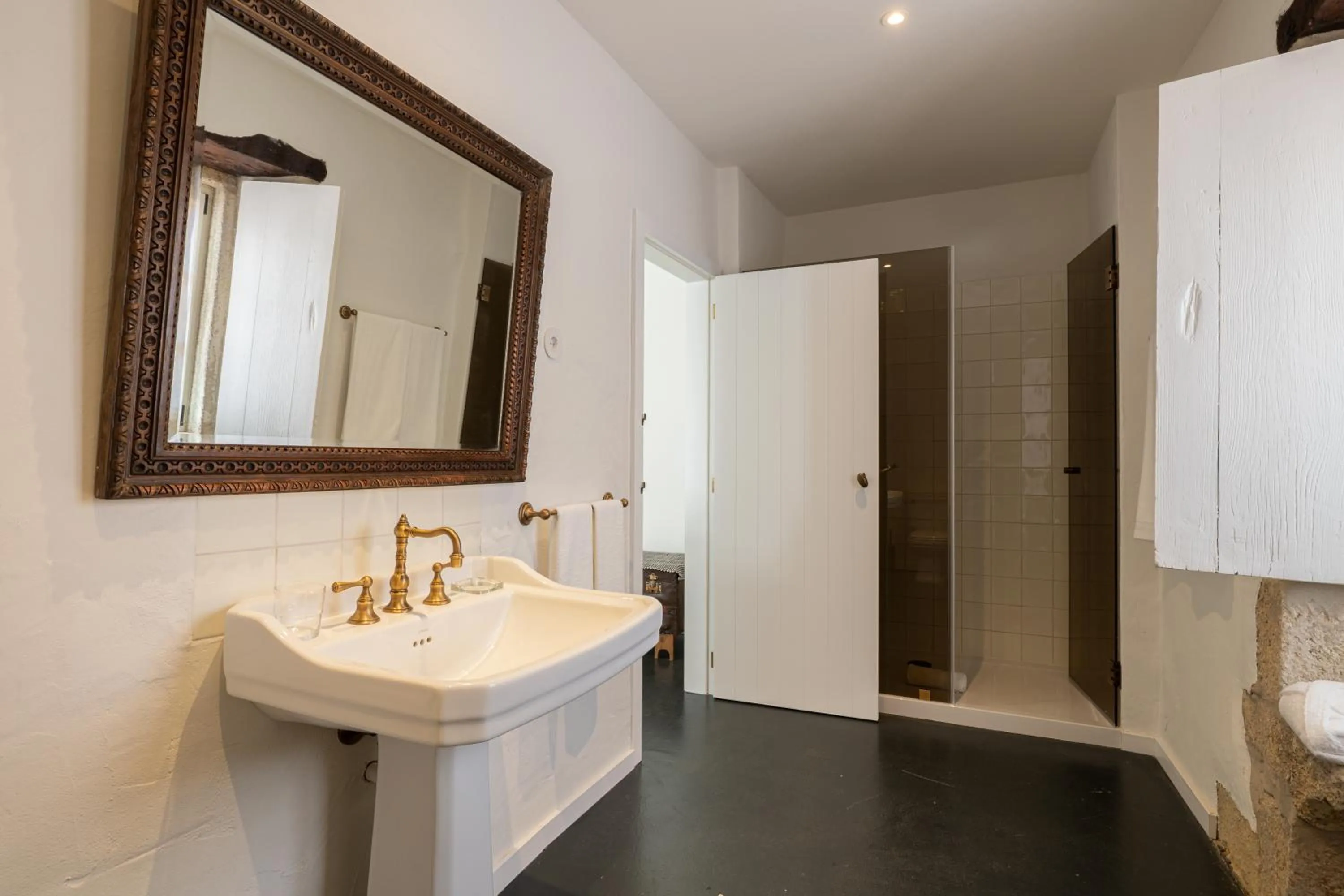 Toilet in CasaNova Farmhouse