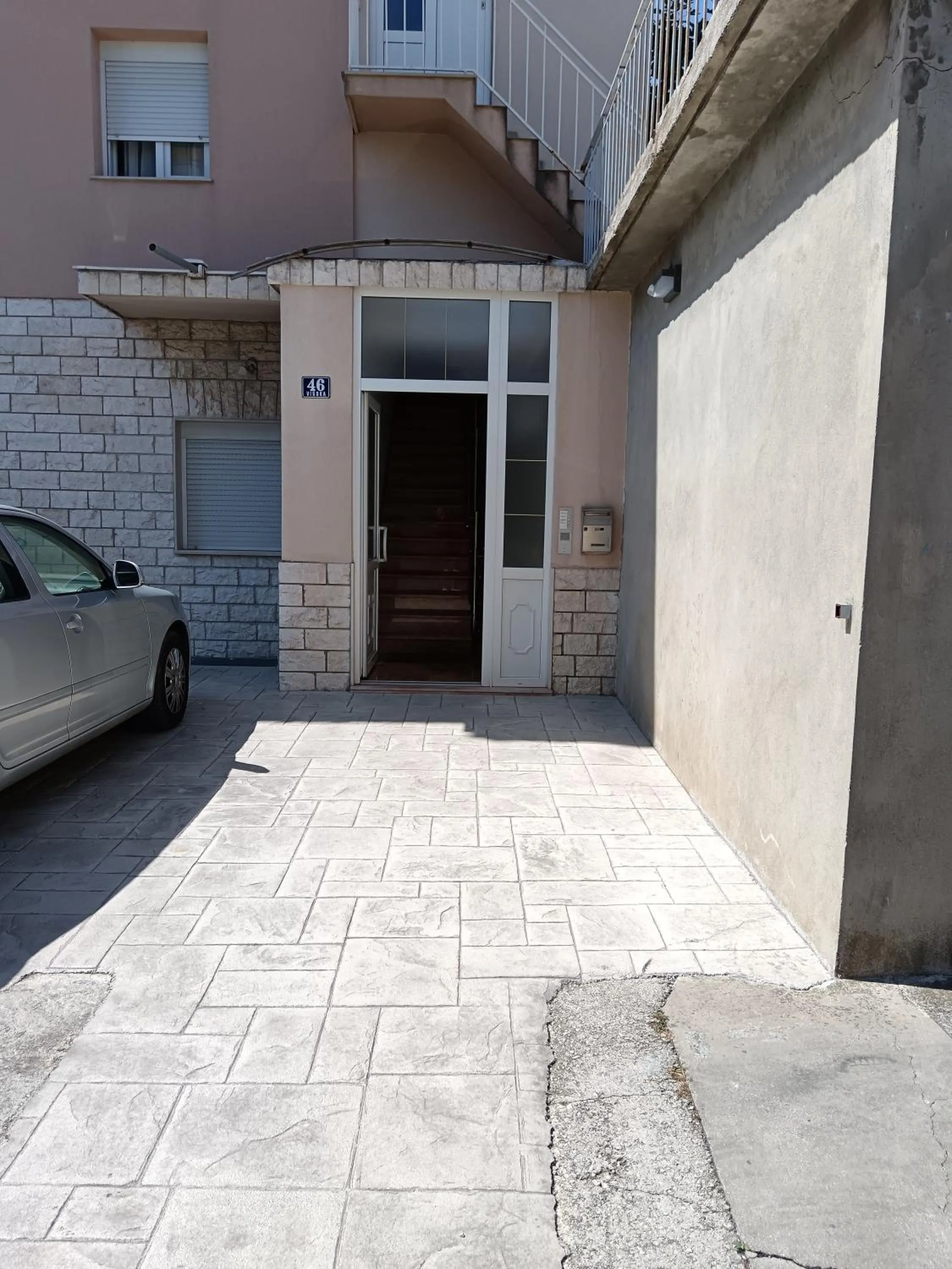 Apartment Visoka