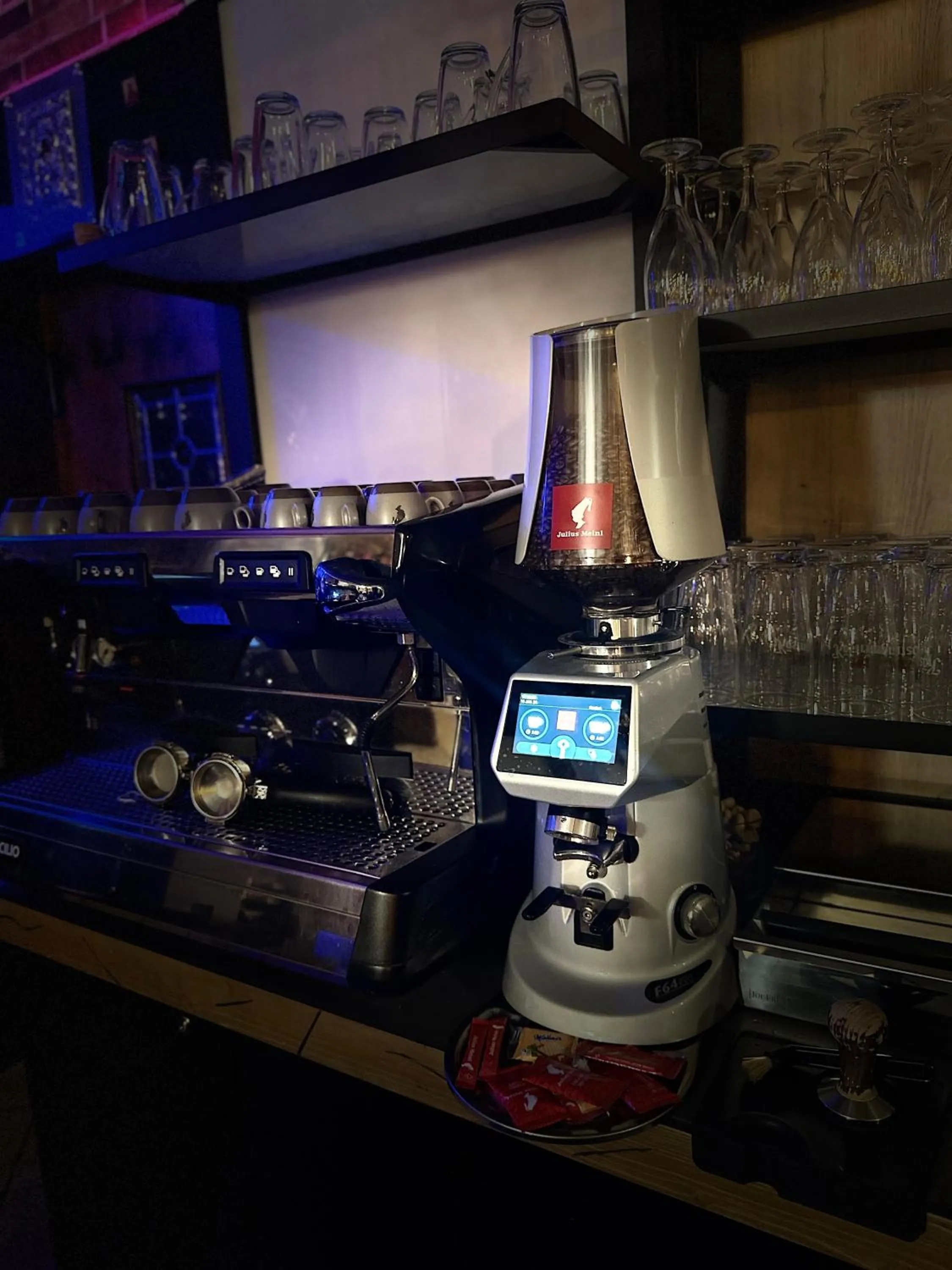 Restaurant/places to eat in Hotel Almenrausch