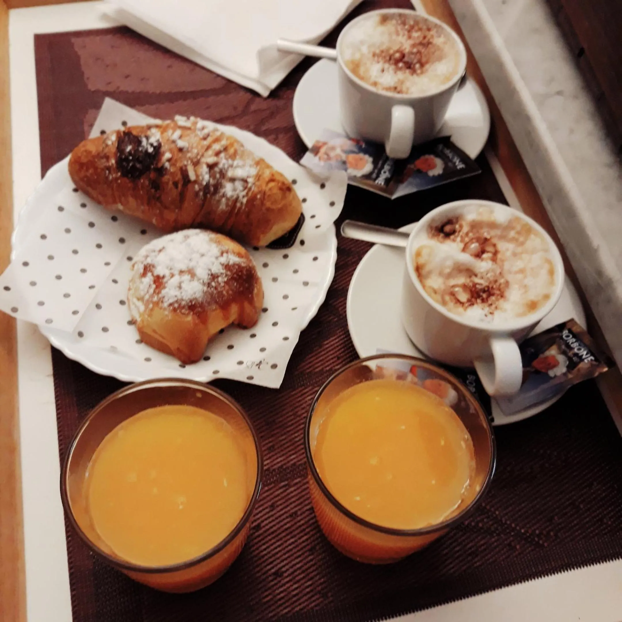 Breakfast in La Galleria