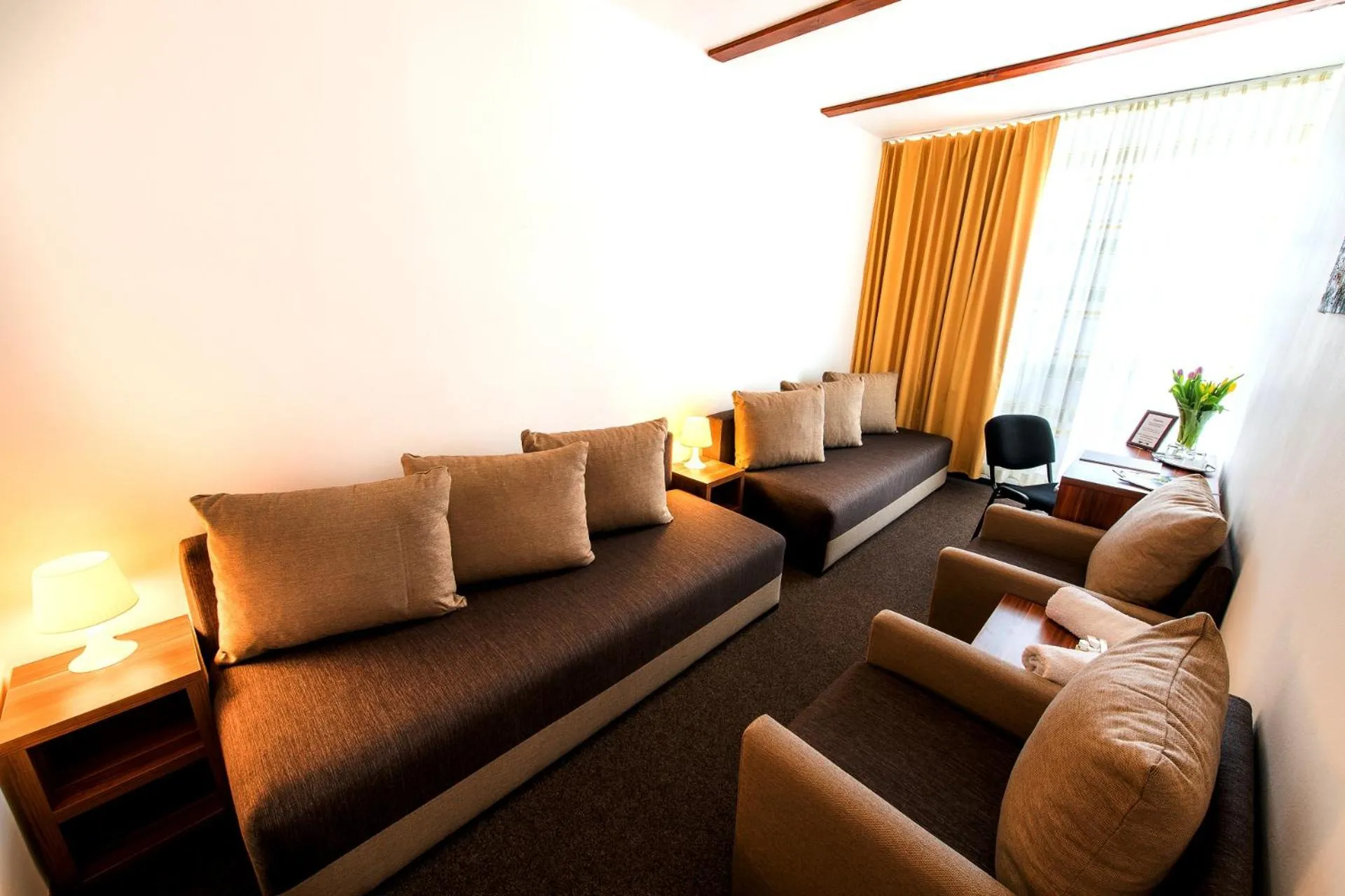 Photo of the whole room in Hotel Merkur