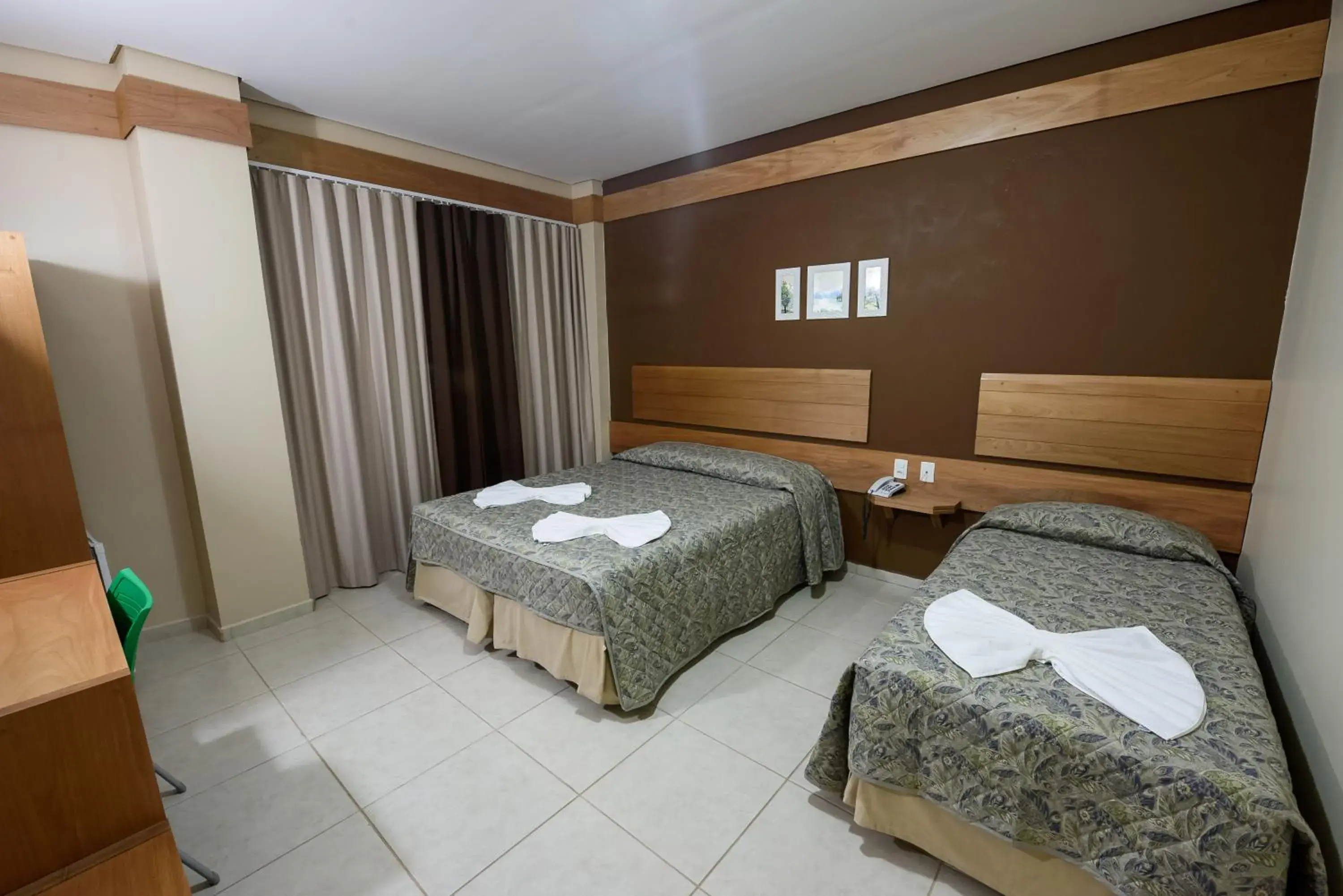 Standard Triple Room in Prisma Plaza Hotel Standard Triple Room in Prisma Plaza Hotel