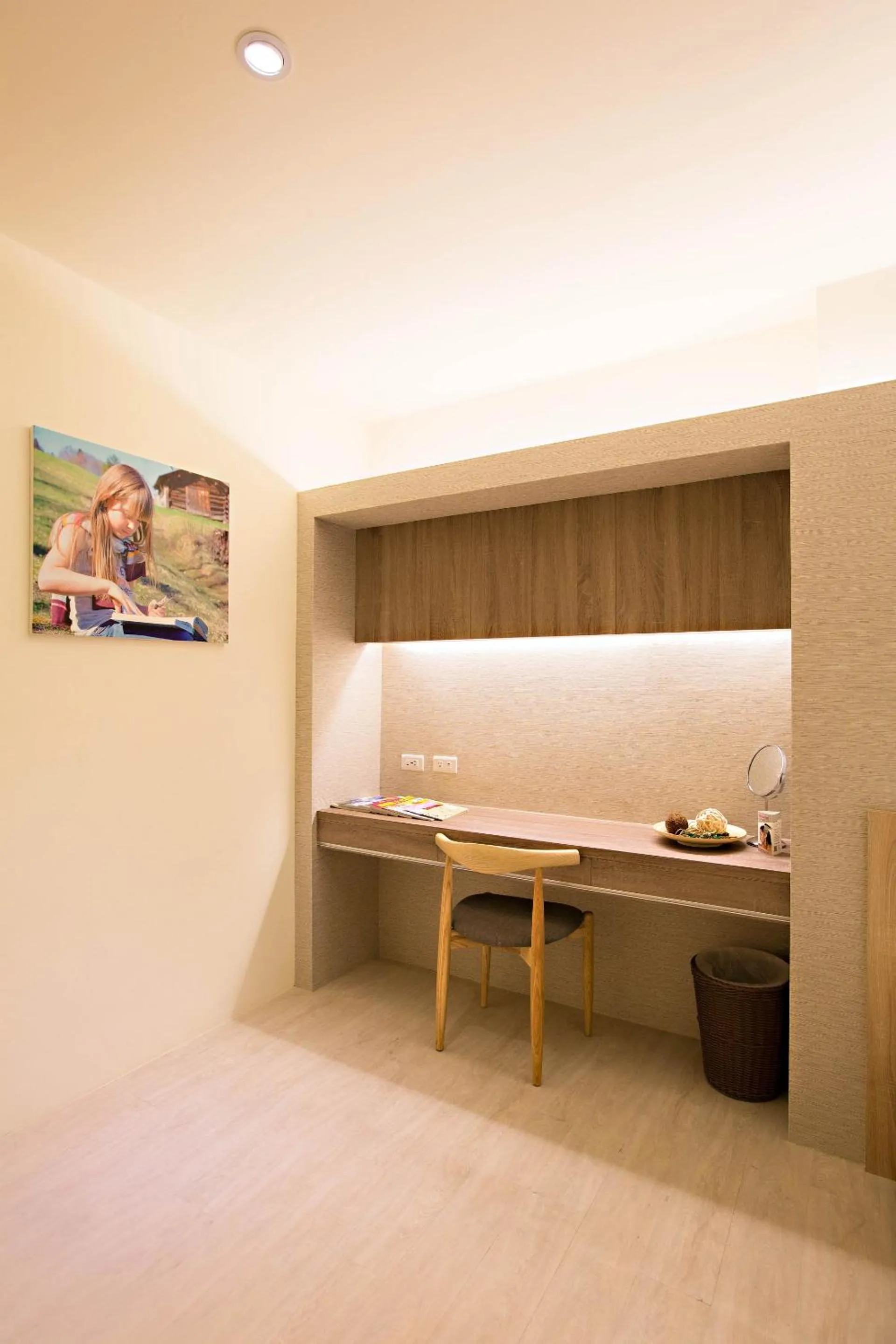 Photo of the whole room in Traveller-Inn Zhongzheng Library