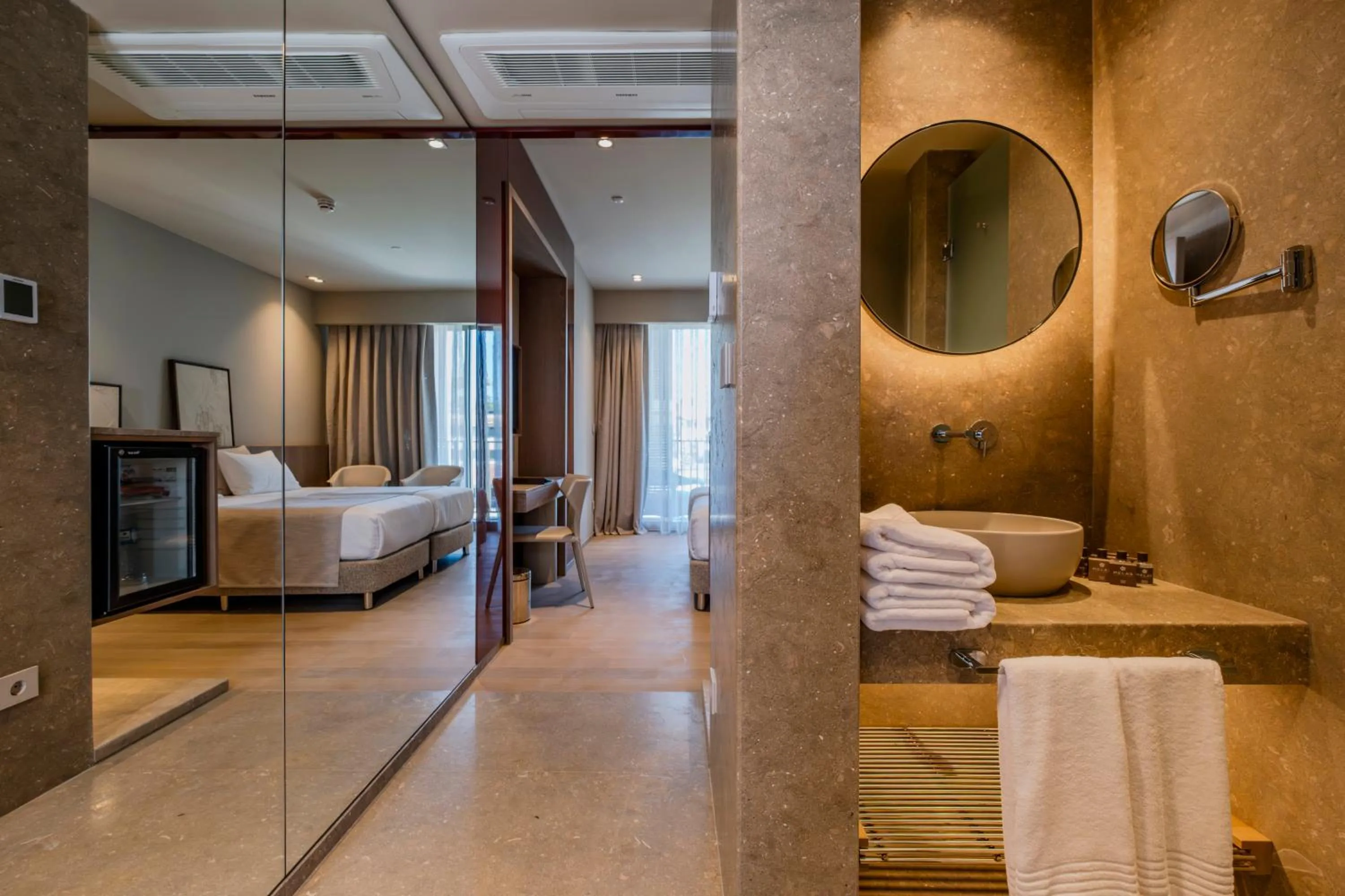 Bed in Club Melas Privé