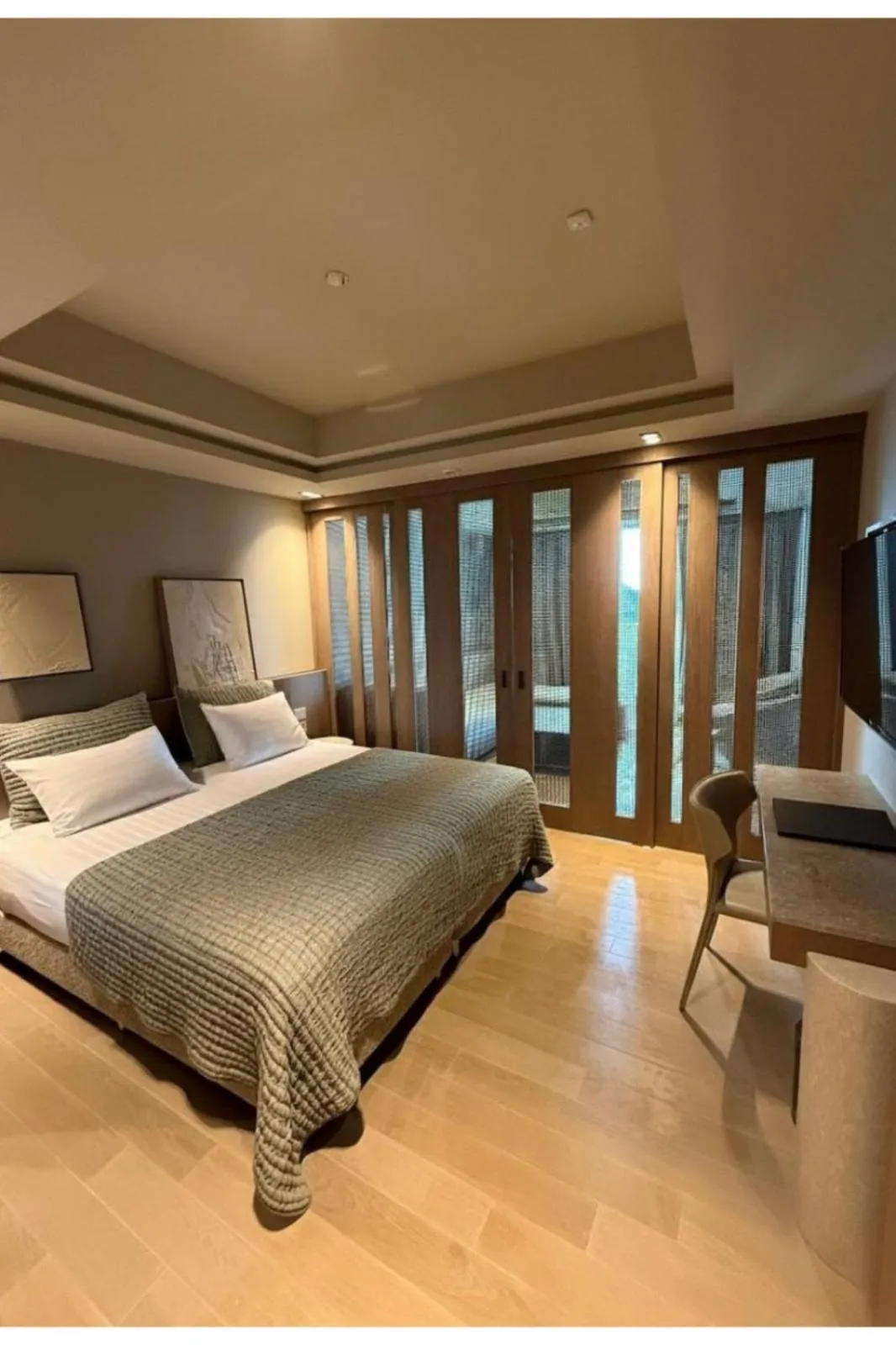 Bed in Club Melas Privé