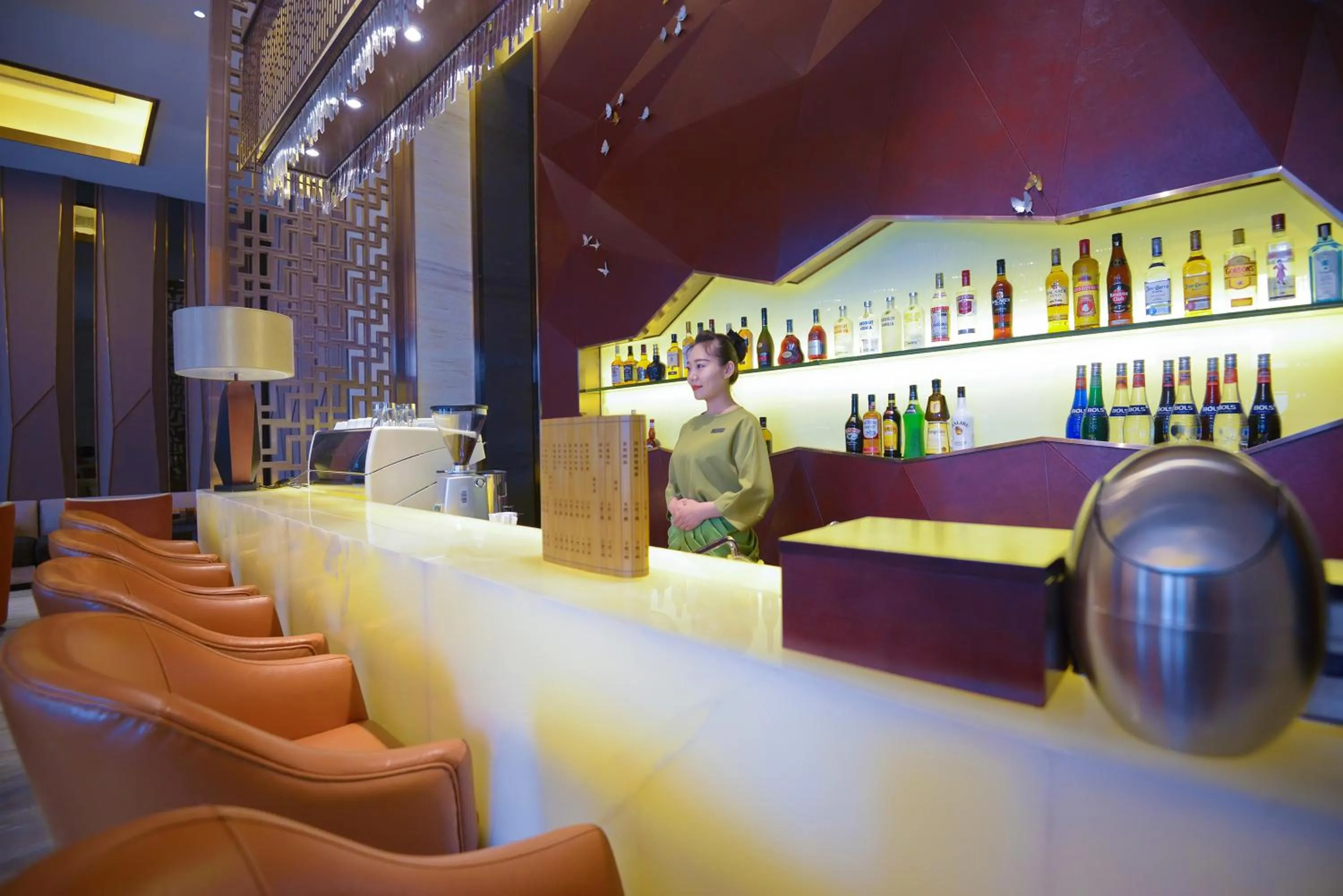Lounge or bar in Wanda Realm Hotel Tai'an