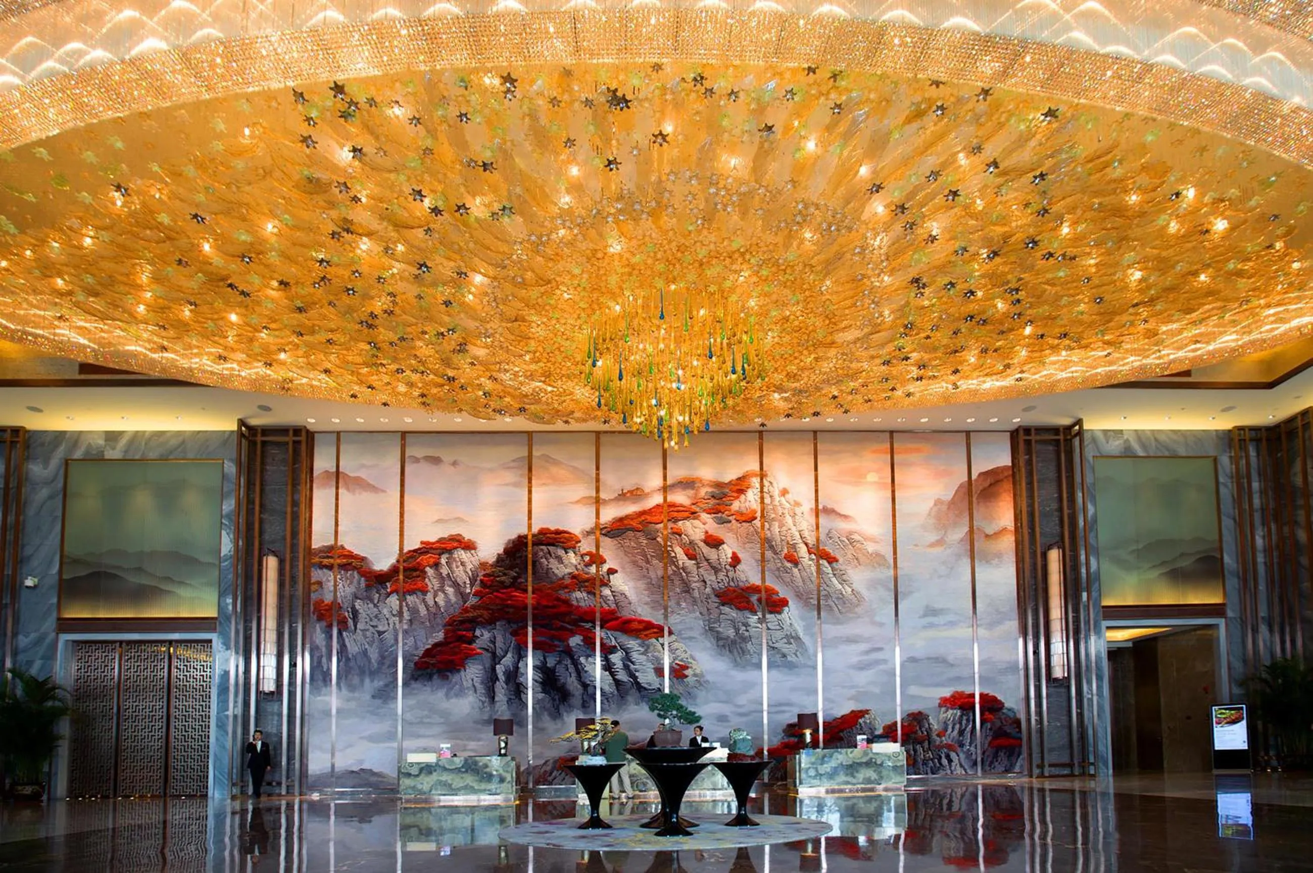 Lobby or reception in Wanda Realm Hotel Tai'an