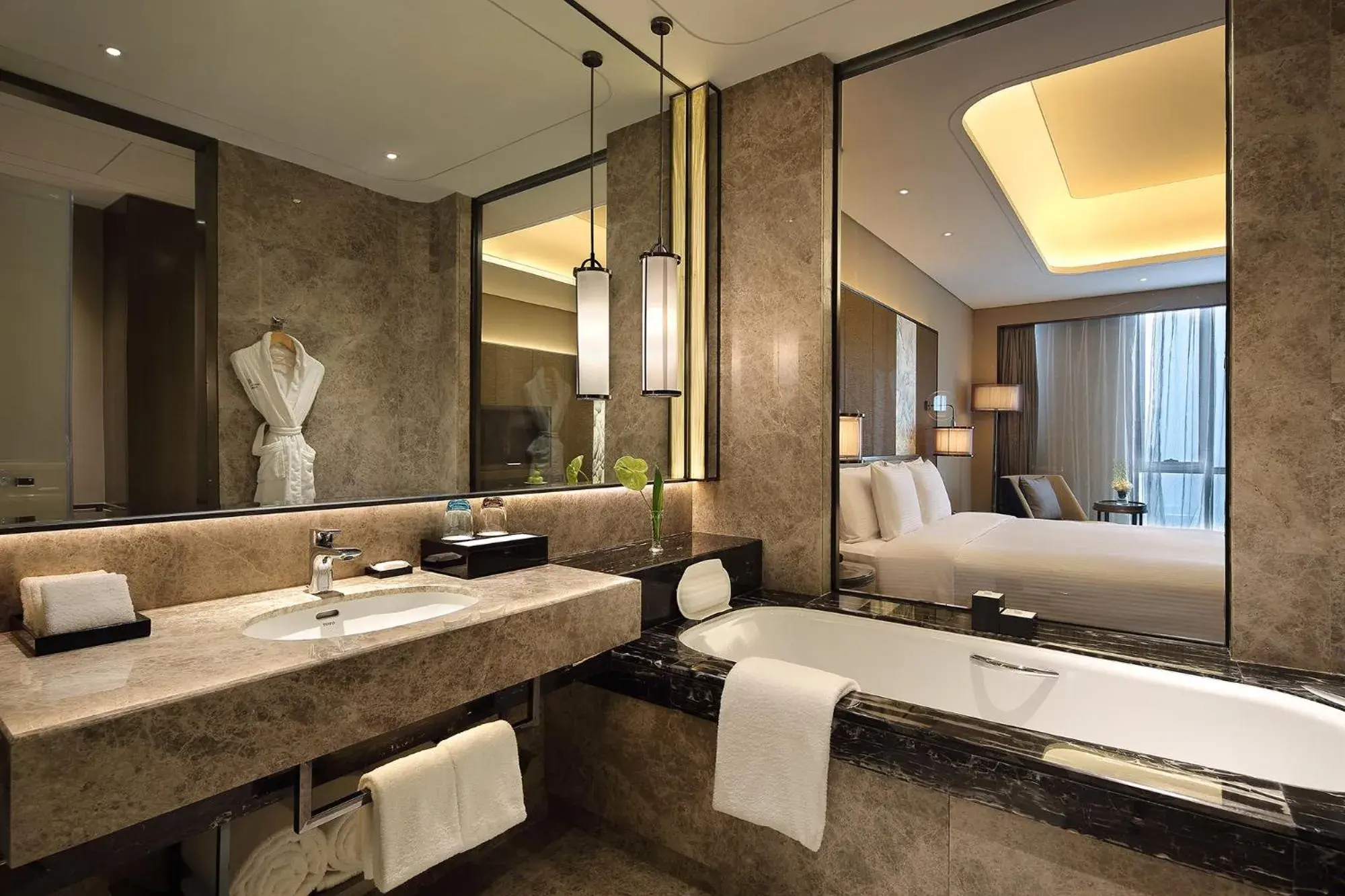 Executive Queen Room in Wanda Realm Hotel Tai'an Executive Queen Room in Wanda Realm Hotel Tai'an