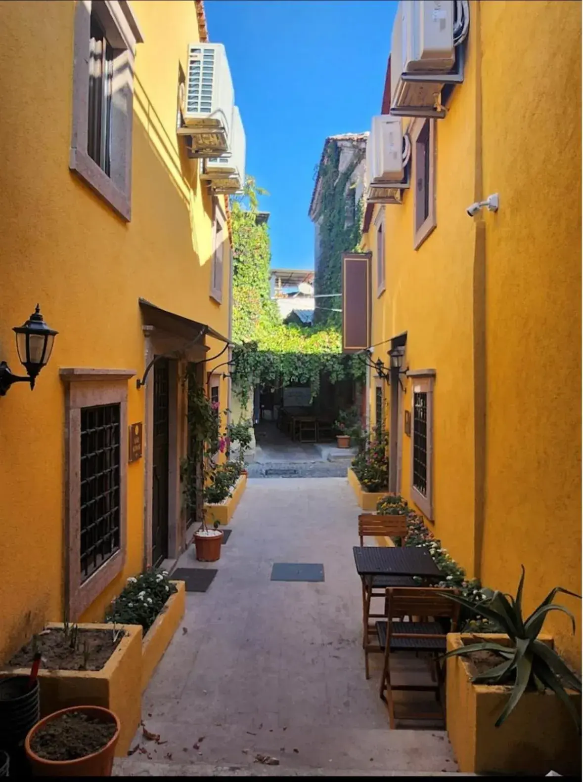 Property building in Hanole Macaron Guest House Property building in Hanole Macaron Guest House