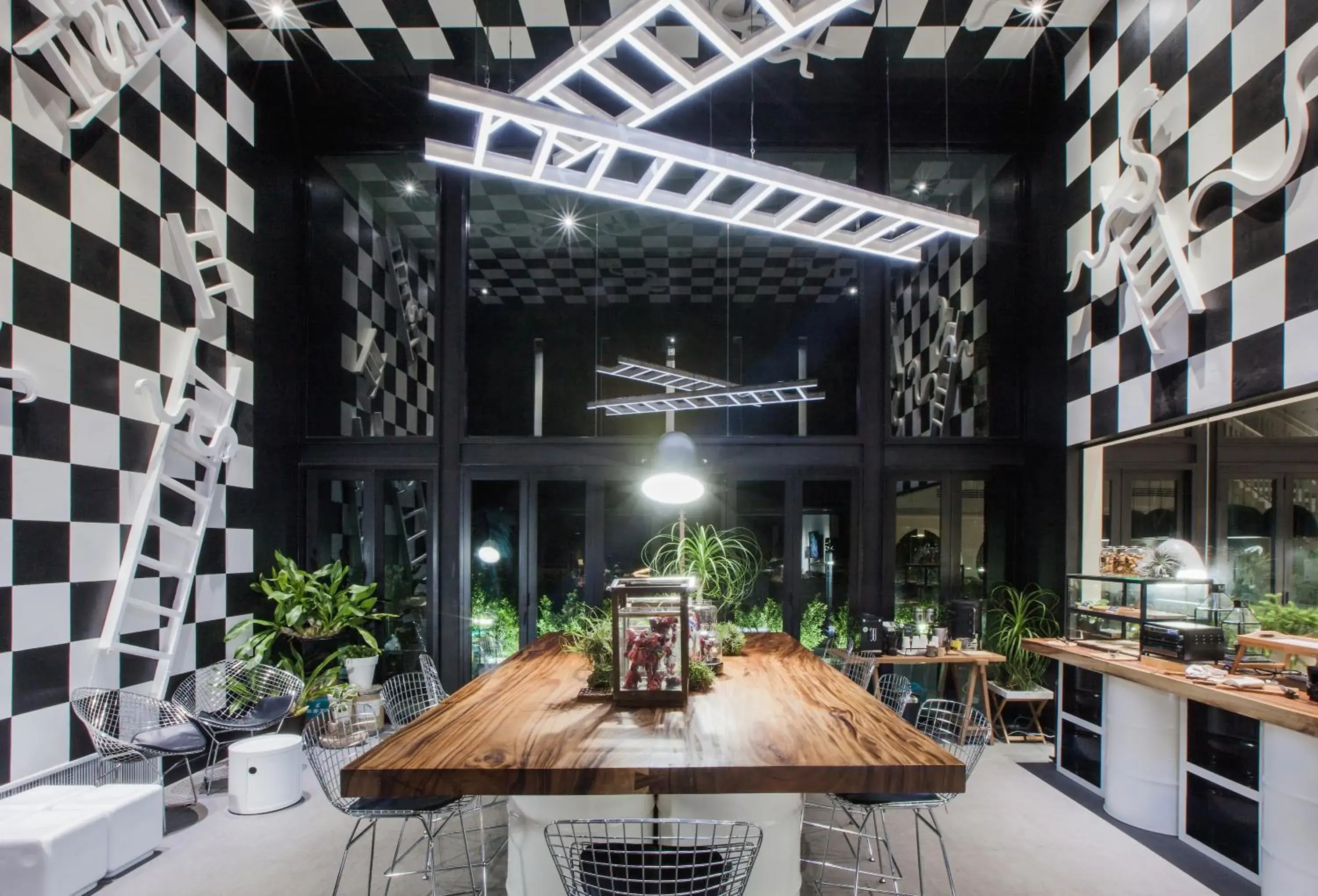 Food and drinks in Blu Monkey Hub and Hotel Phuket Town- Free All Day Coworking space Food and drinks in Blu Monkey Hub and Hotel Phuket Town- Free All Day Coworking space