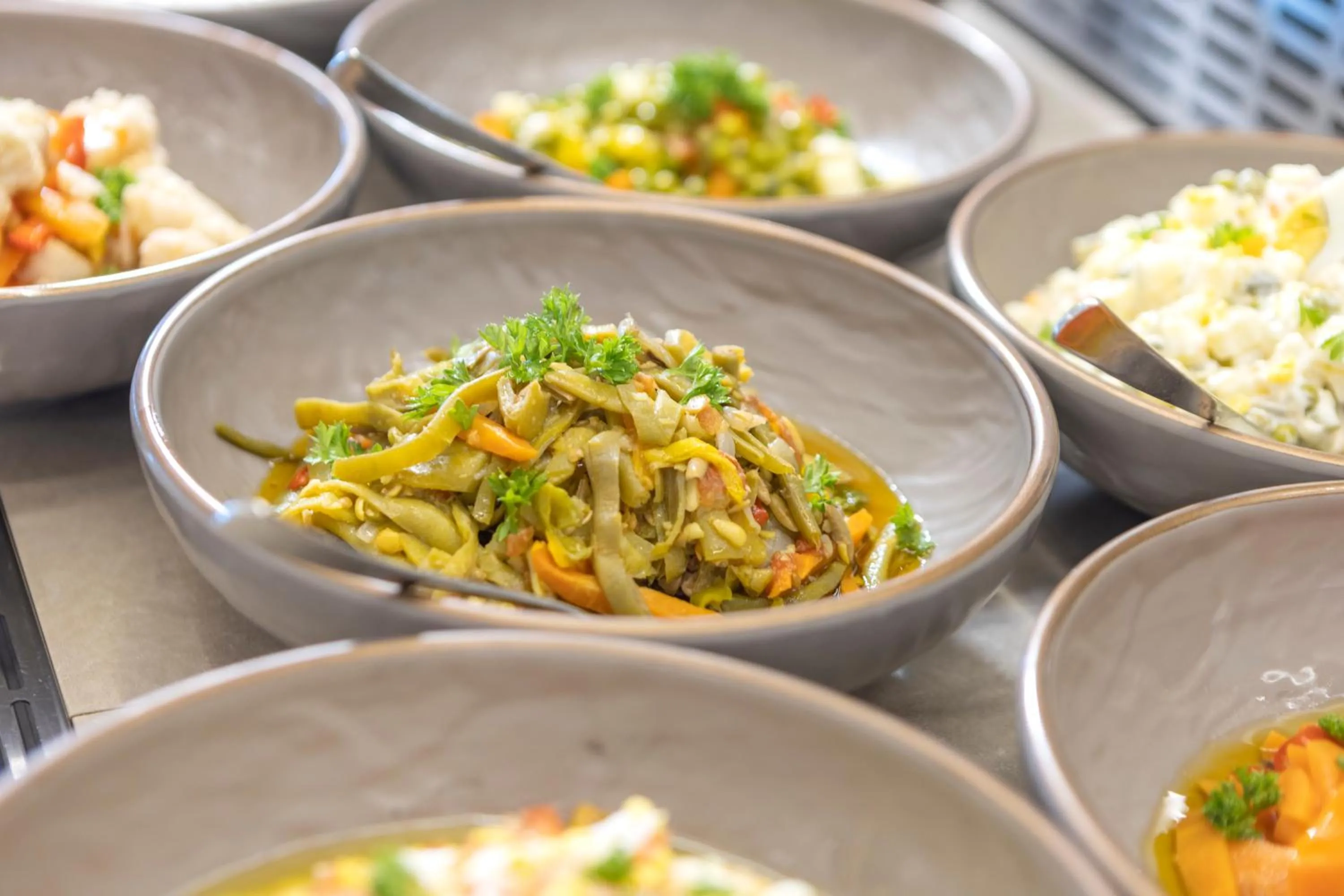 Food and drinks in Melas Resort Hotel