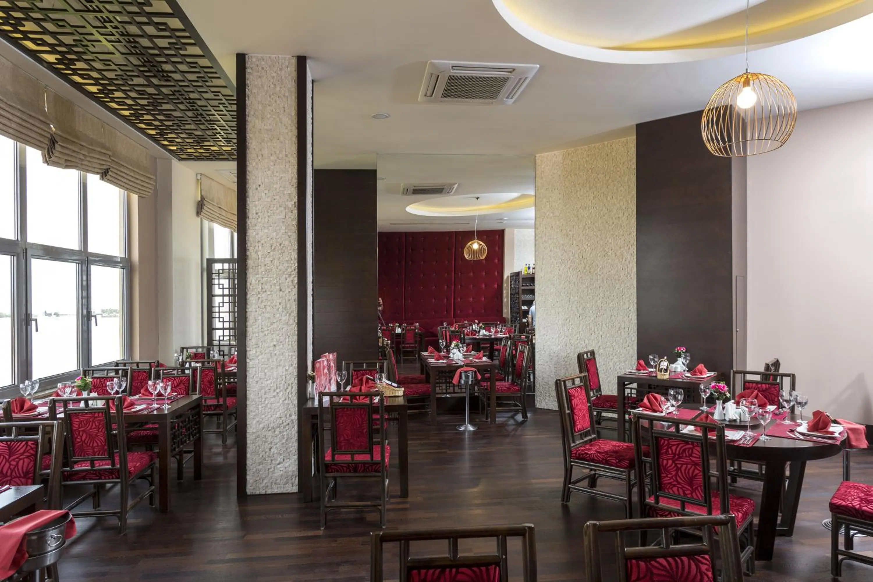 Restaurant/places to eat in Melas Resort Hotel