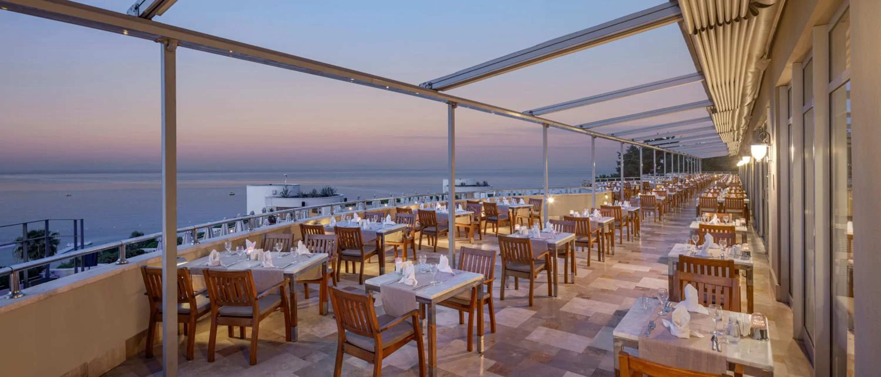 Restaurant/places to eat in Melas Resort Hotel