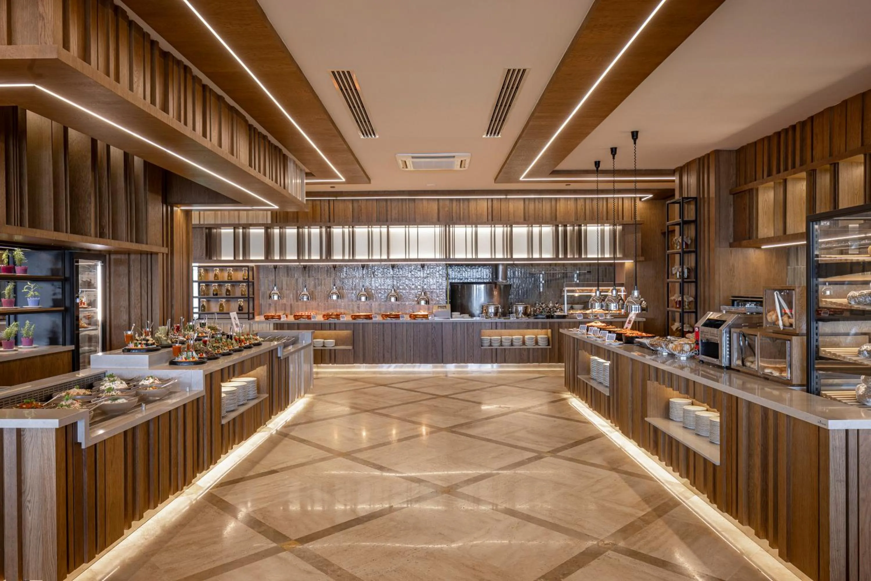 Restaurant/places to eat in Melas Resort Hotel