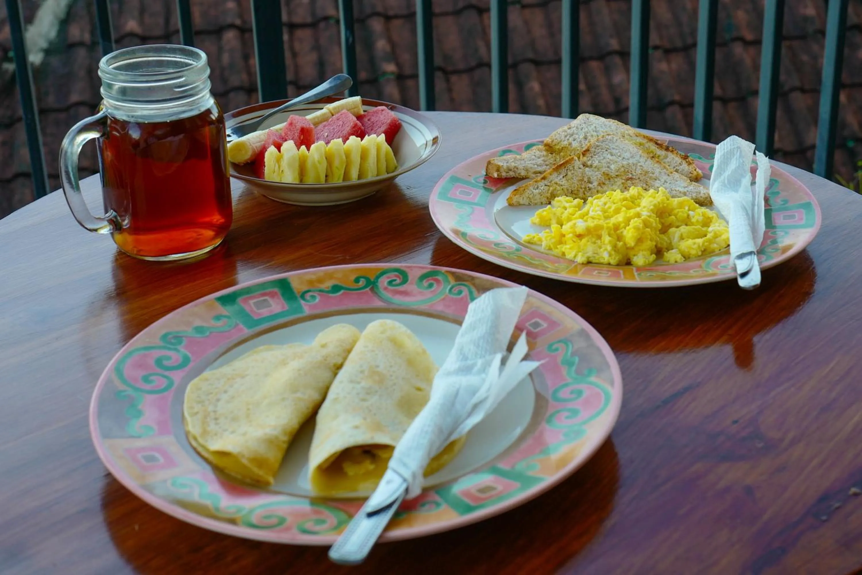 Food and drinks in Suryadina Guest House