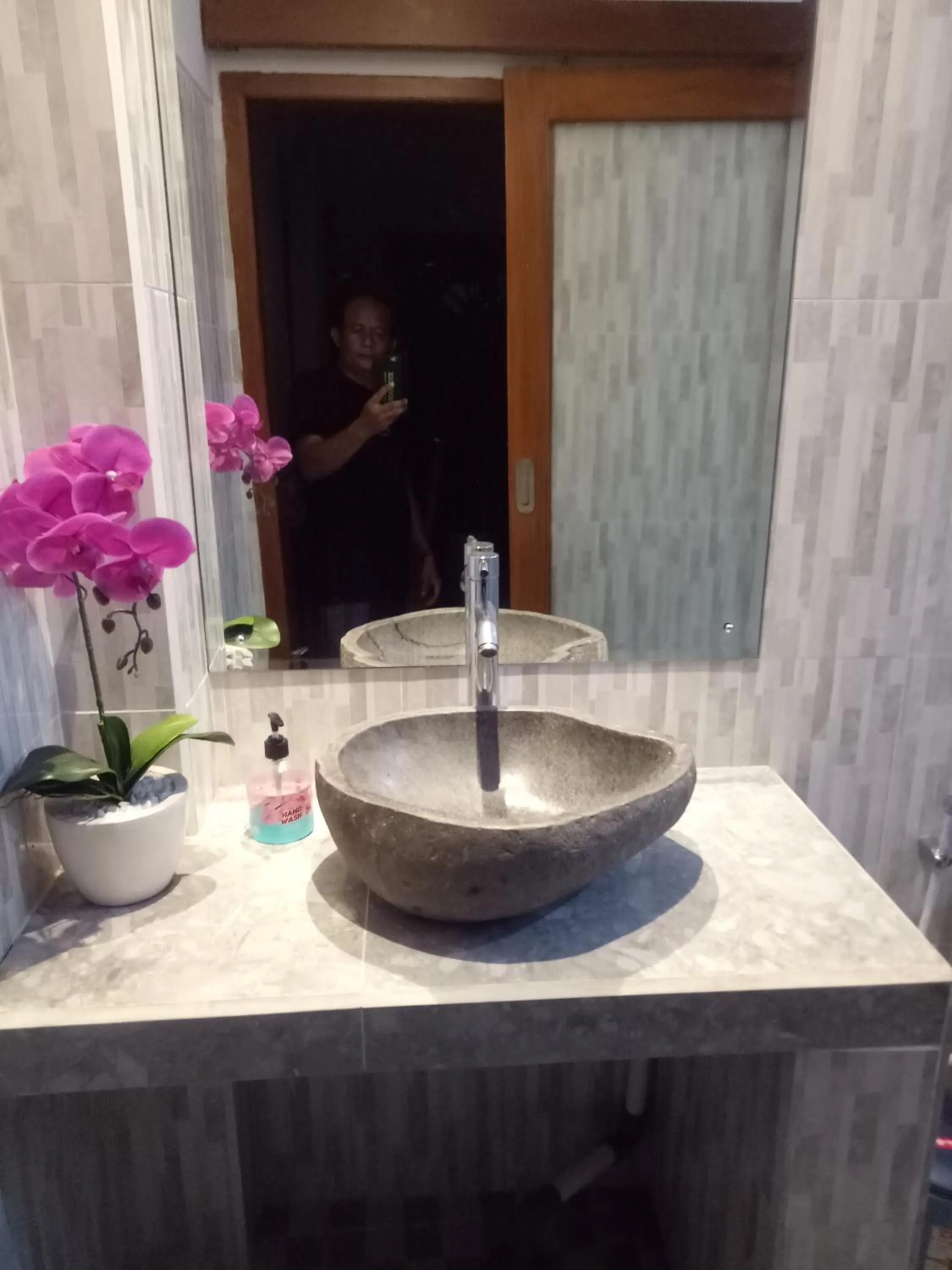 Suryadina Guest House