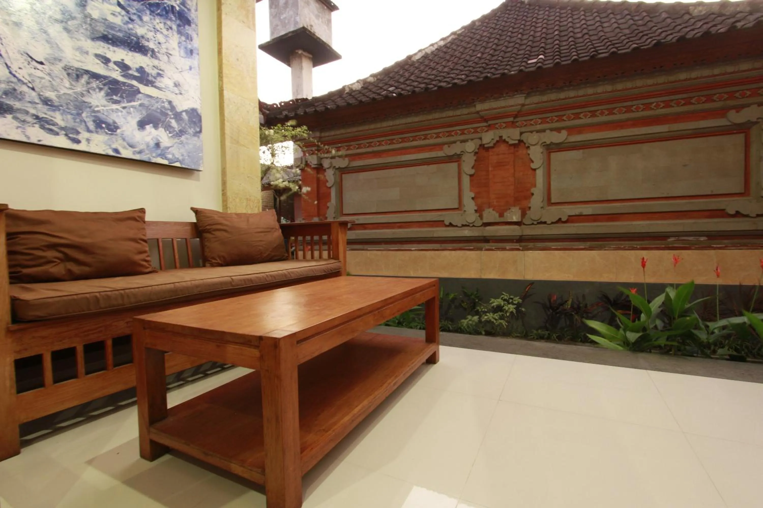 Garden view in Suryadina Guest House