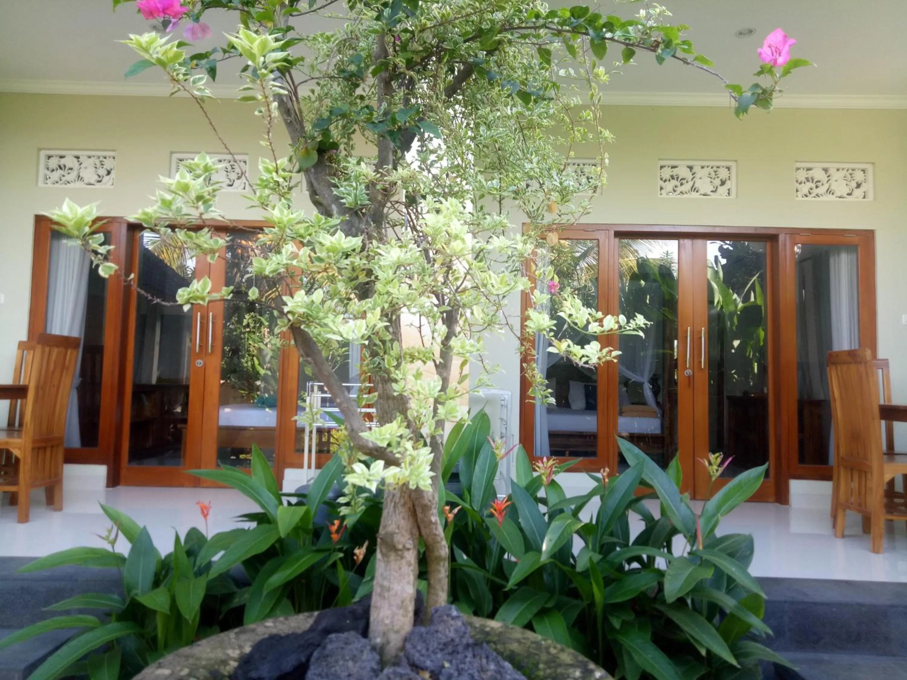 Suryadina Guest House