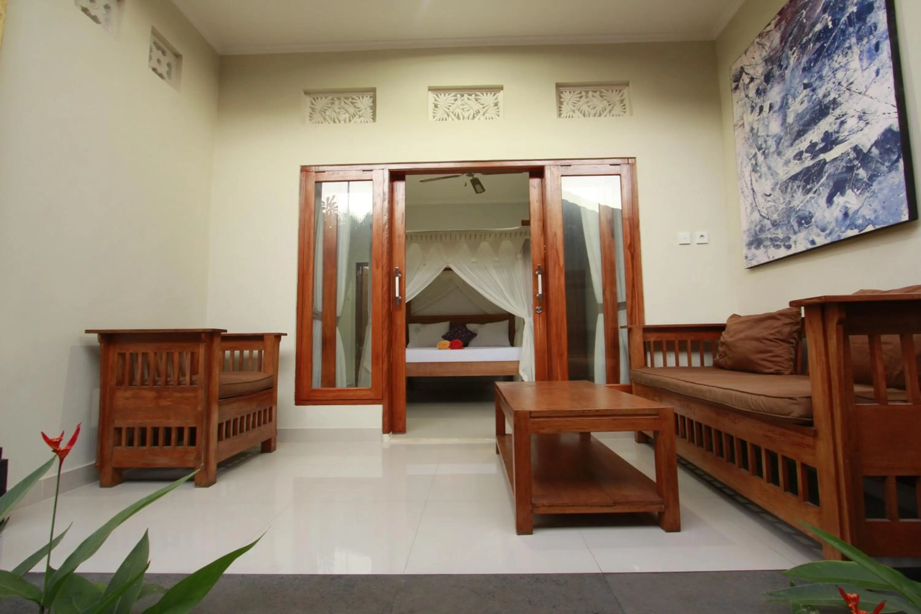 Balcony/Terrace, Bed in Suryadina Guest House