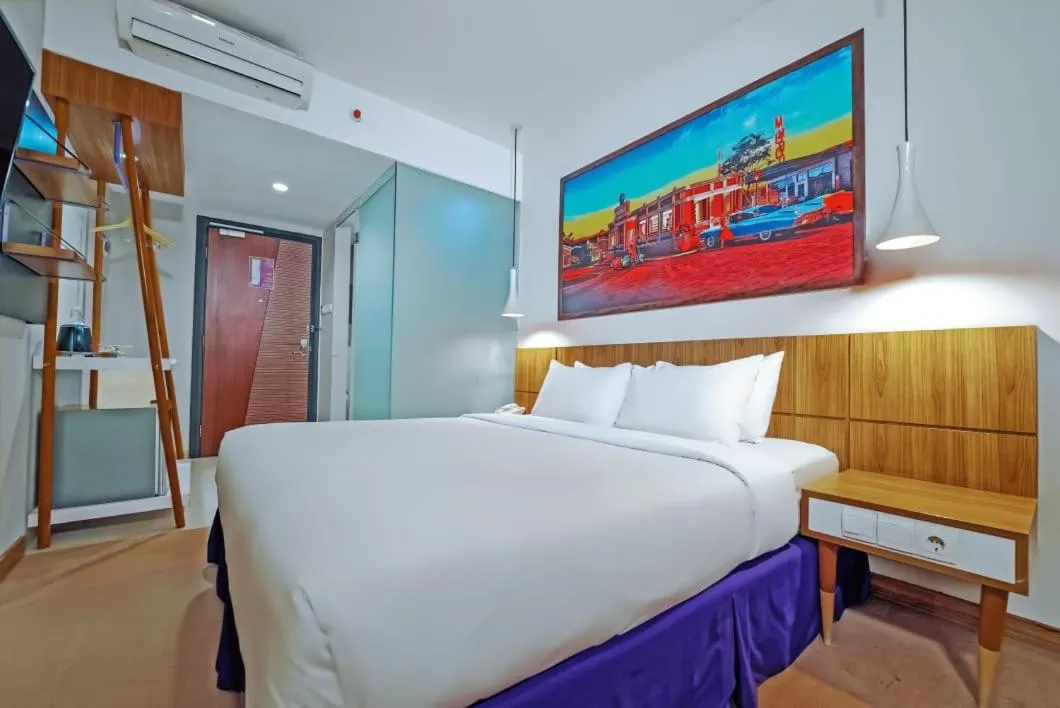 Bed in Tjokro Style Yogyakarta