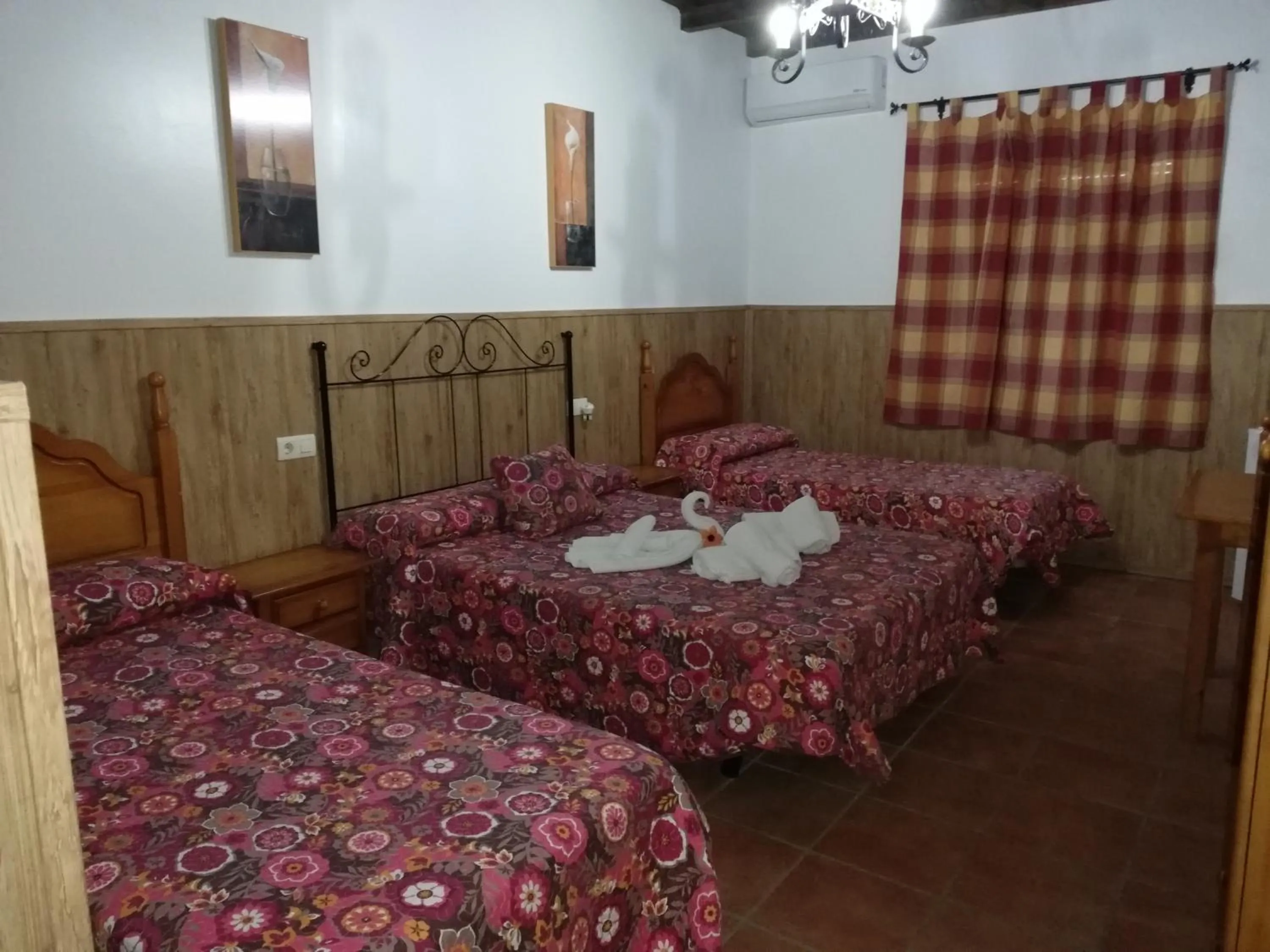Bed in Hostal Breñaverde