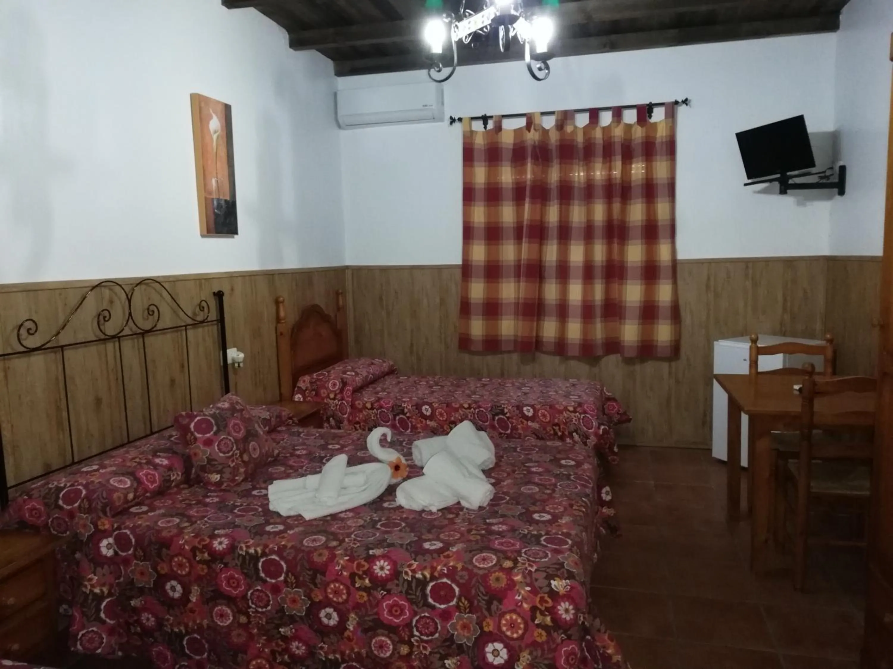 Bed in Hostal Breñaverde