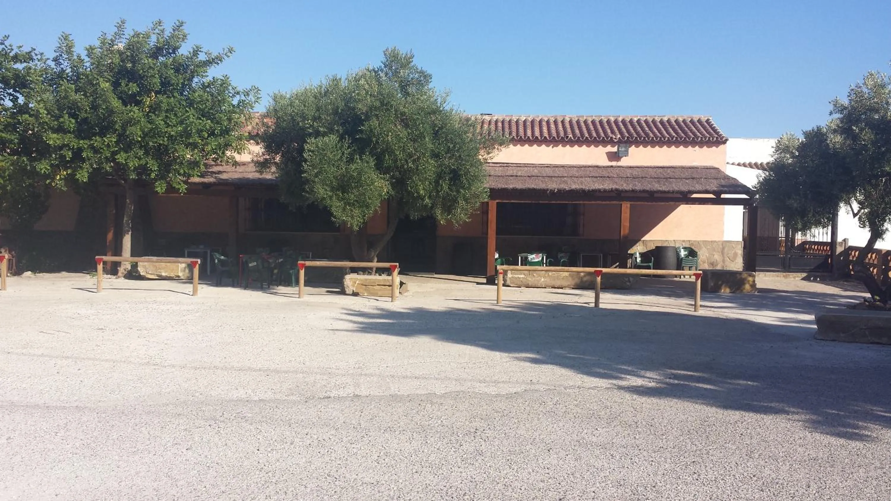 Property building in Hostal Breñaverde