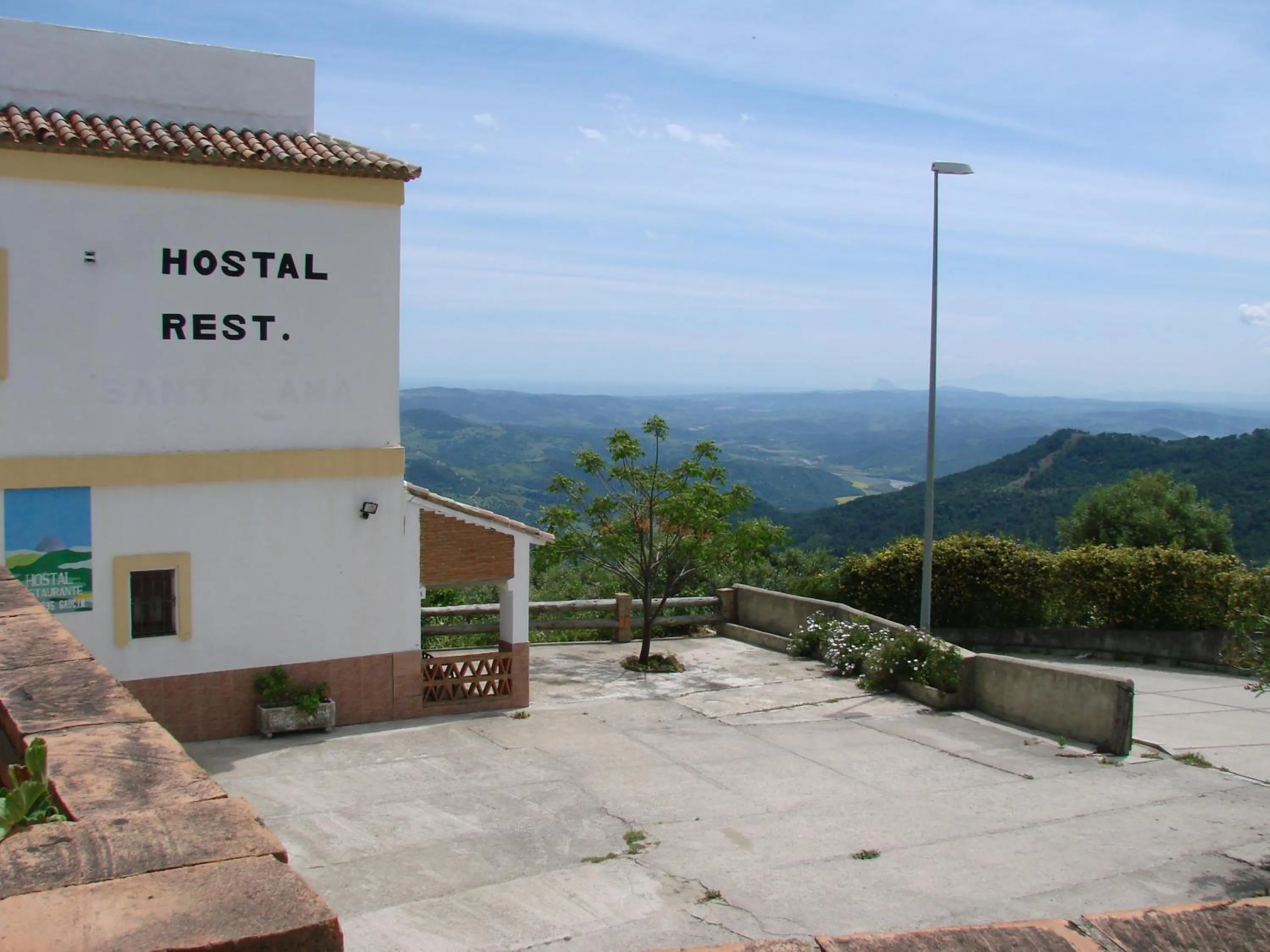 Facade/entrance in Hostal Breñaverde