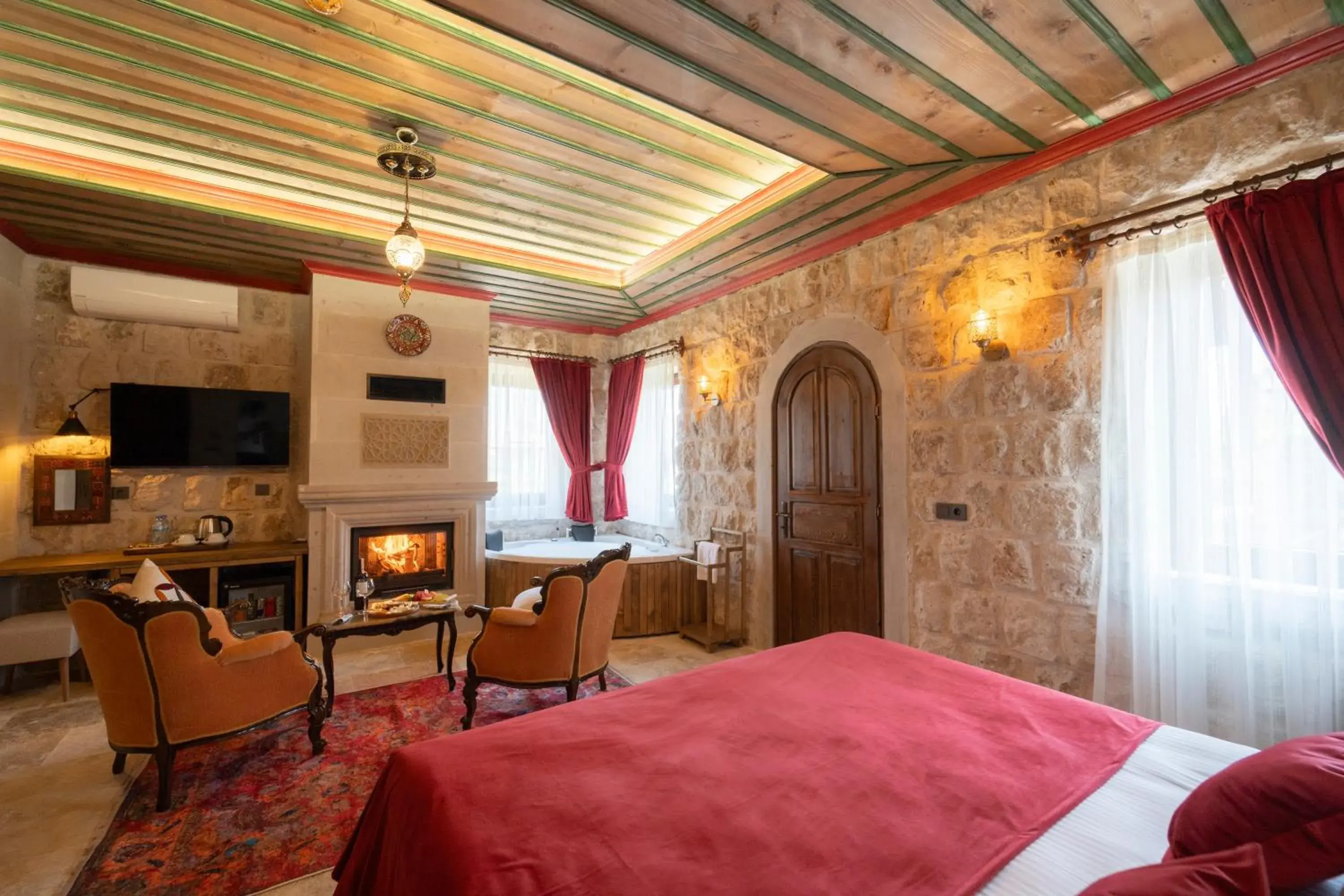 Deluxe Double Room with Balcony in Sv Valinor Stone House Deluxe Double Room with Balcony in Sv Valinor Stone House
