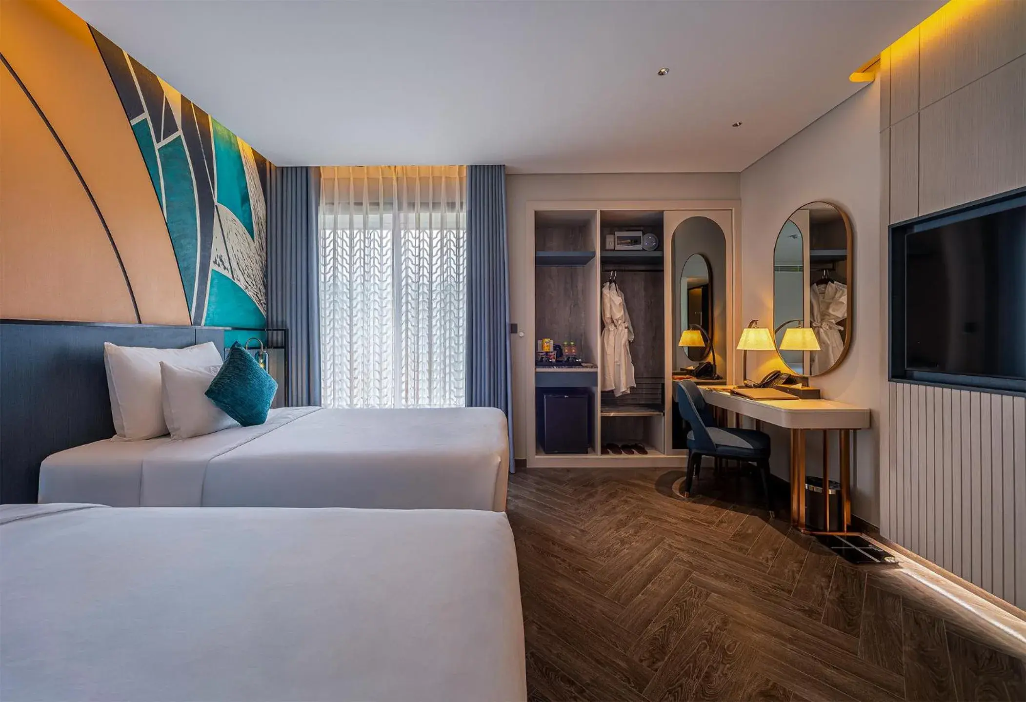Deluxe Twin with City View in Champton Nha Trang Hotel Deluxe Twin with City View in Champton Nha Trang Hotel