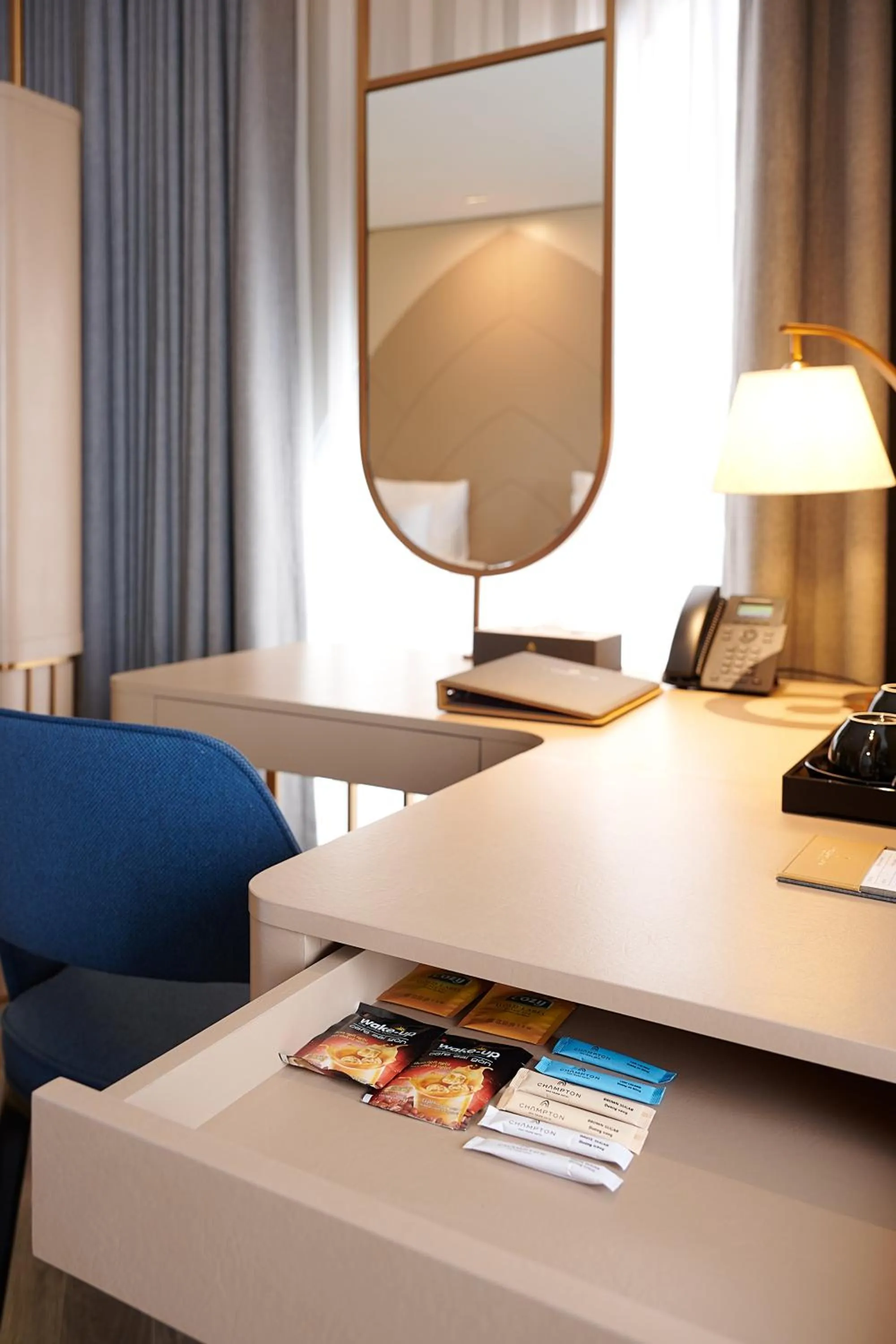 hair dresser in Champton Nha Trang Hotel