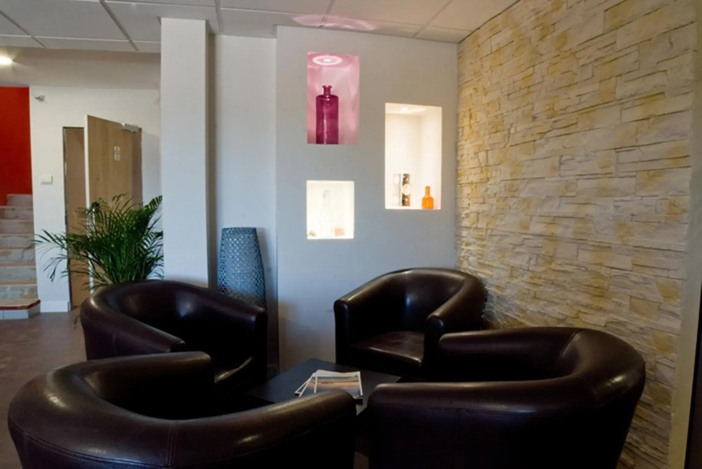 Lobby or reception in Logis Hotel Restaurant de La Madeleine Lobby or reception in Logis Hotel Restaurant de La Madeleine