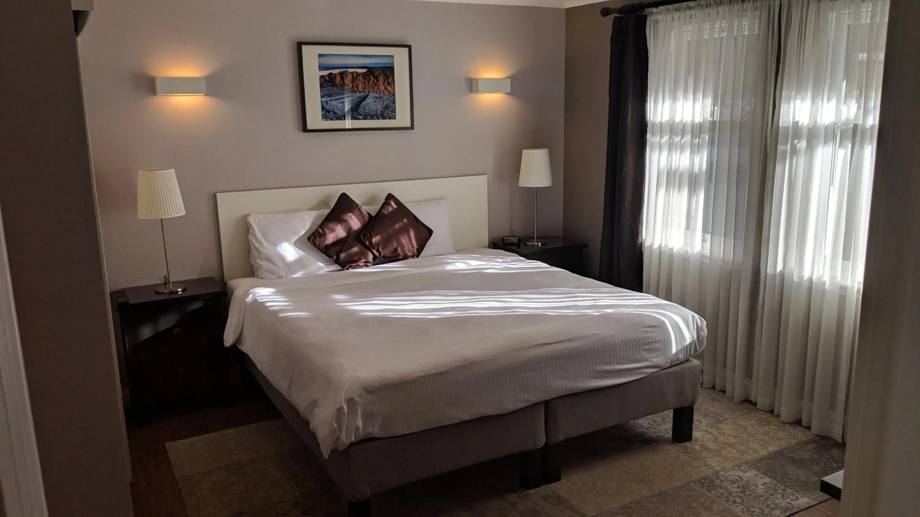 Bed in MacLean Guest House