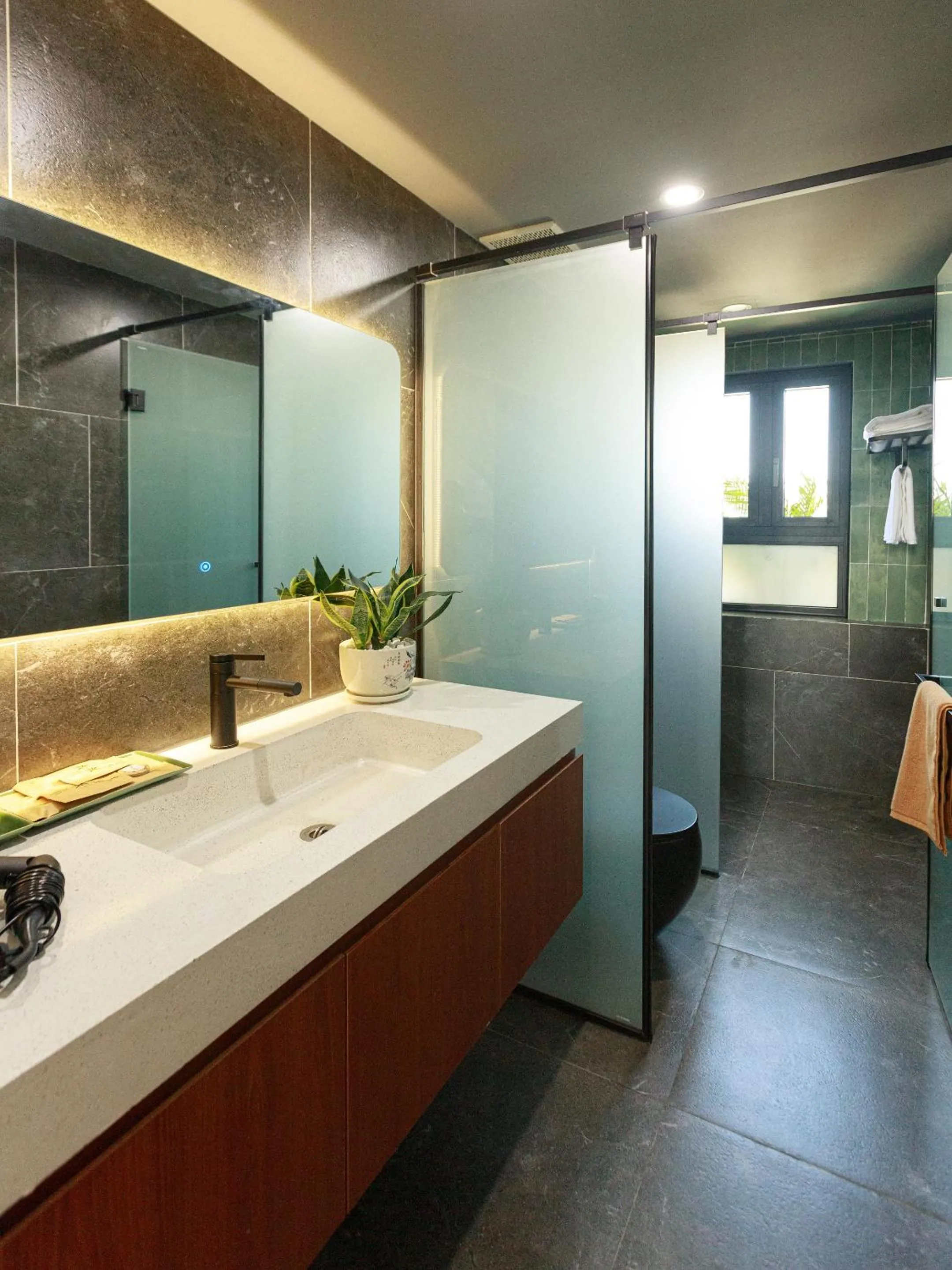 Bathroom in TA Hue Boutique Hotel