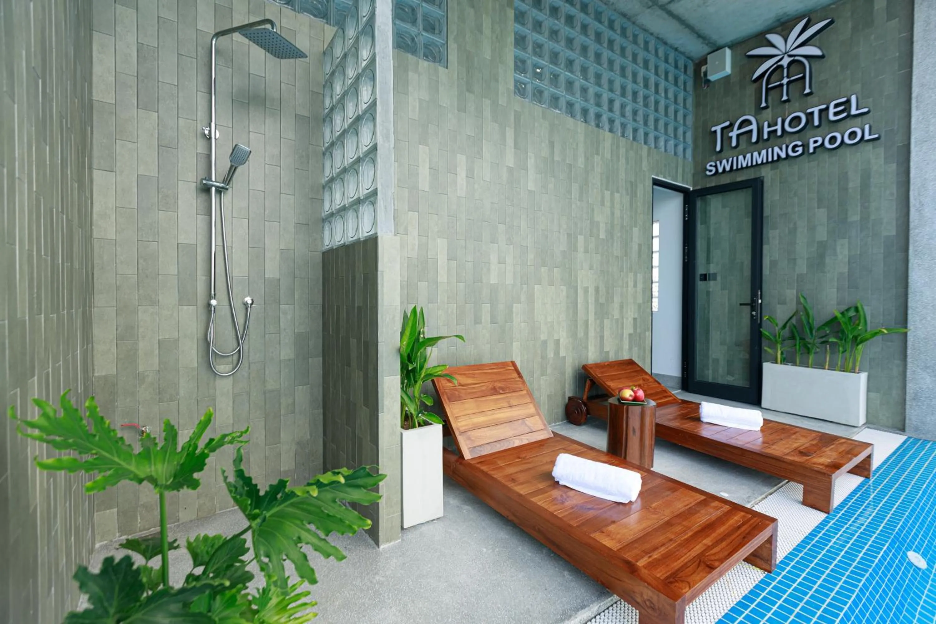 Swimming pool in TA Hue Boutique Hotel