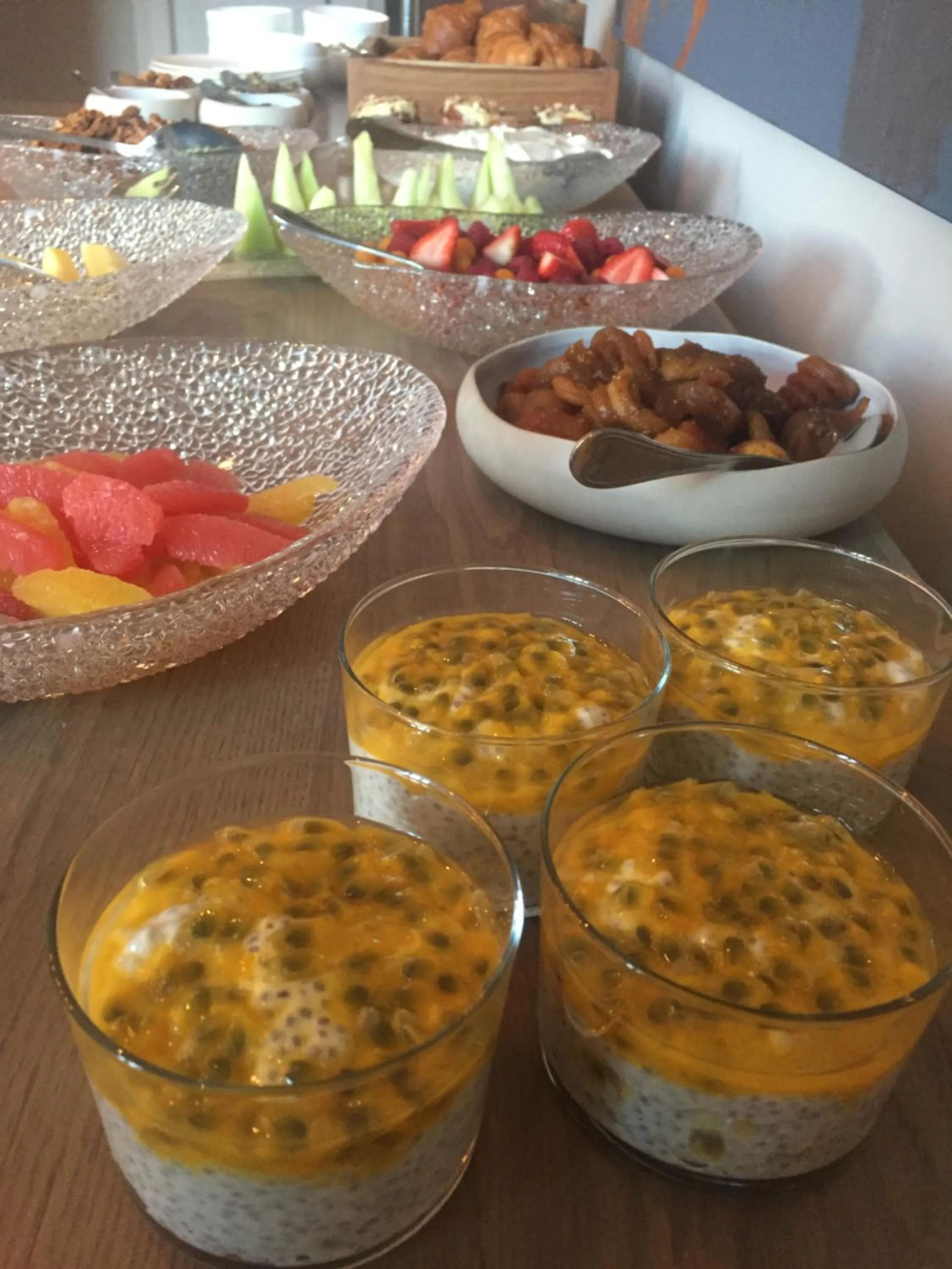 Buffet breakfast in Leeu House