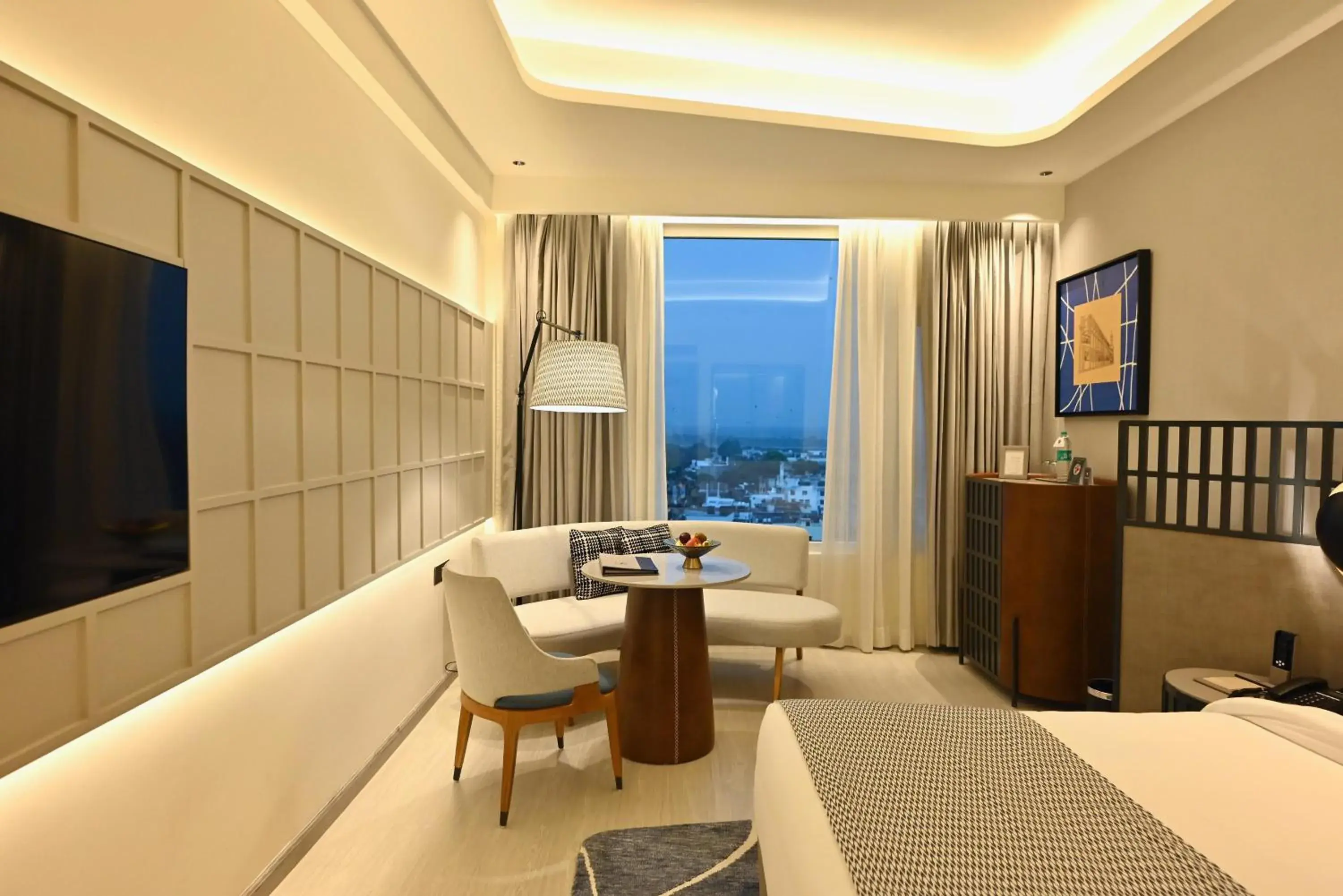 Bed in The Landmark Towers Bed in The Landmark Towers