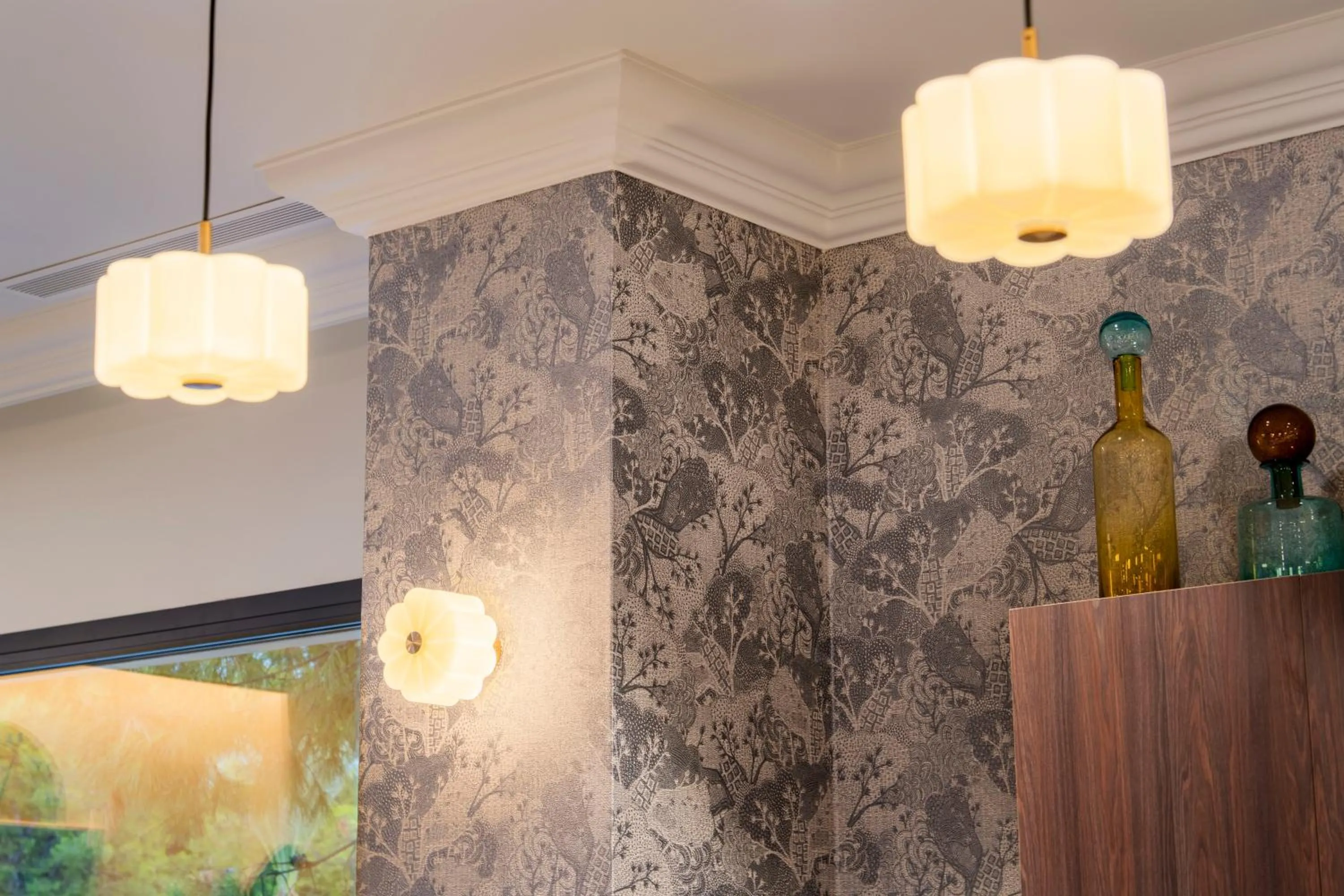 Property building in ASA Molina Plaza