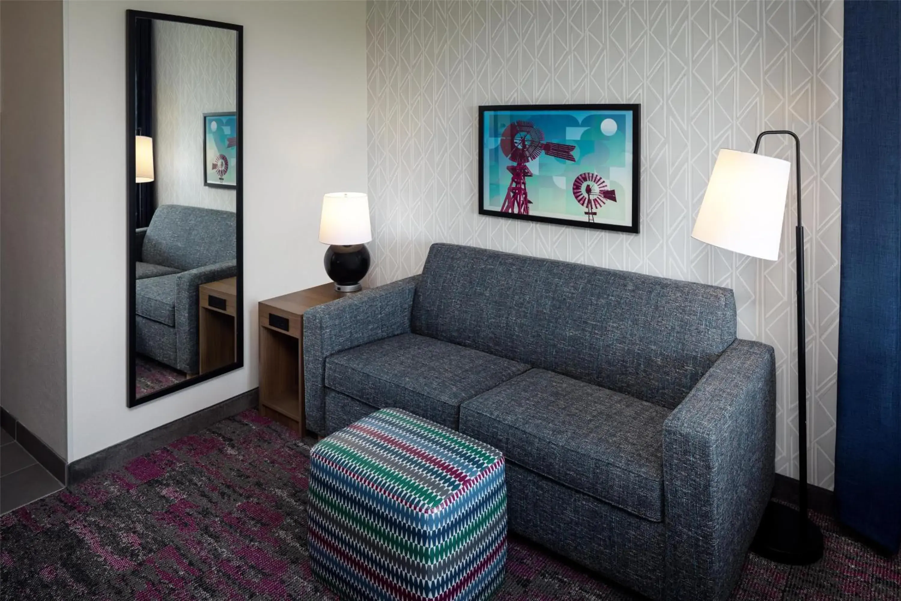 Living room in Home2 Suites By Hilton Bastrop Living room in Home2 Suites By Hilton Bastrop